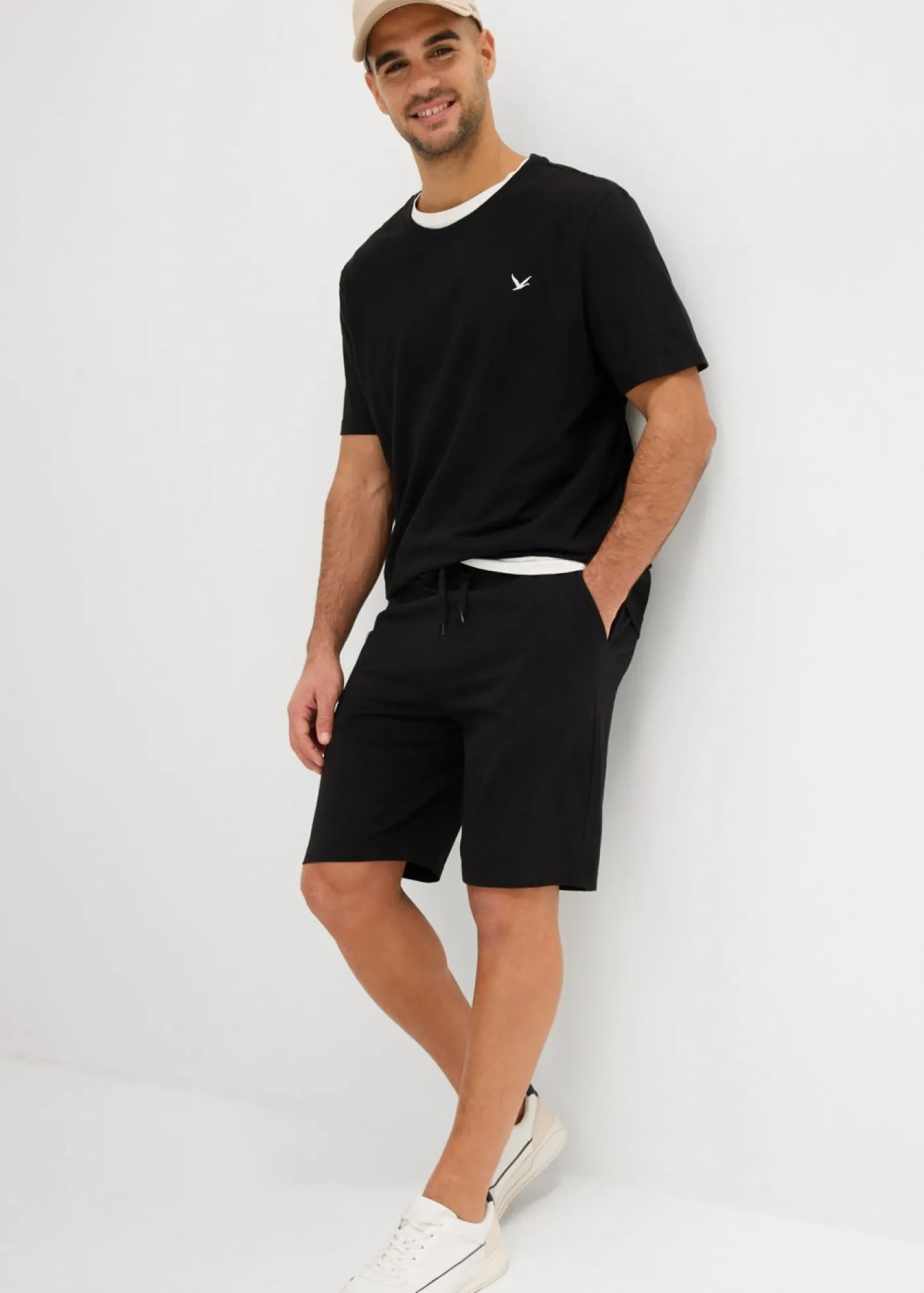 bonprix bonprix Pantalones|Camisetas Y Polos>Camiseta y bermudas de punto (conjunto de 2 piezas) de algodón orgánico puro Negro