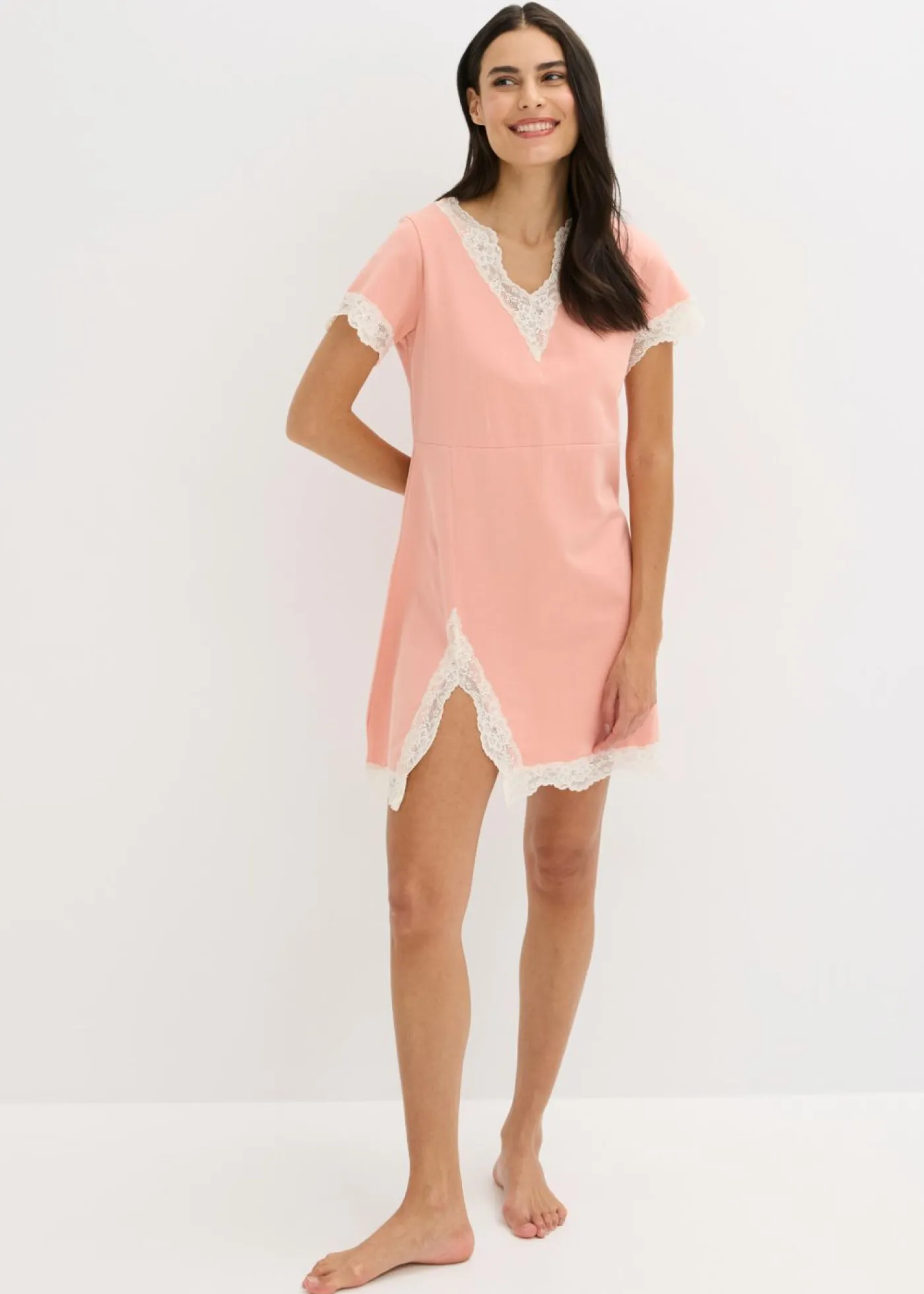 Mujer bonprix bonprix Camisón corto con un encaje delicado