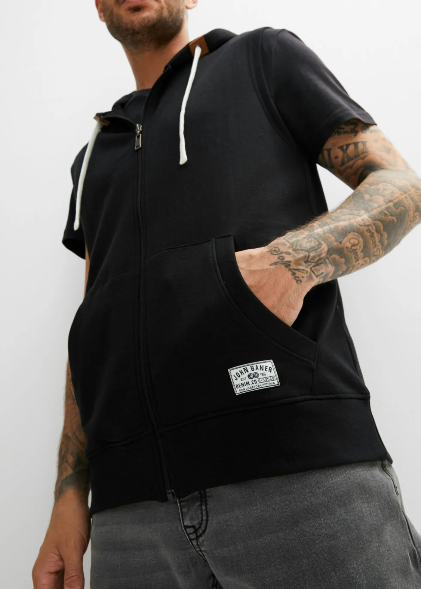 Hombre bonprix bonprix Chaleco de chándal con capucha de suave mezcla de algodón