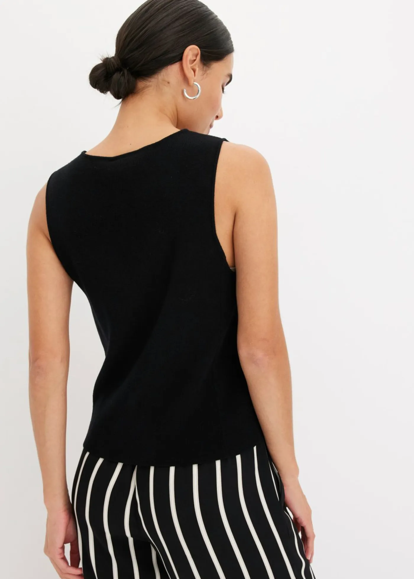 bonprix bonprix Chaquetas Y Abrigos|Ropa De Punto>Chaleco de punto Negro