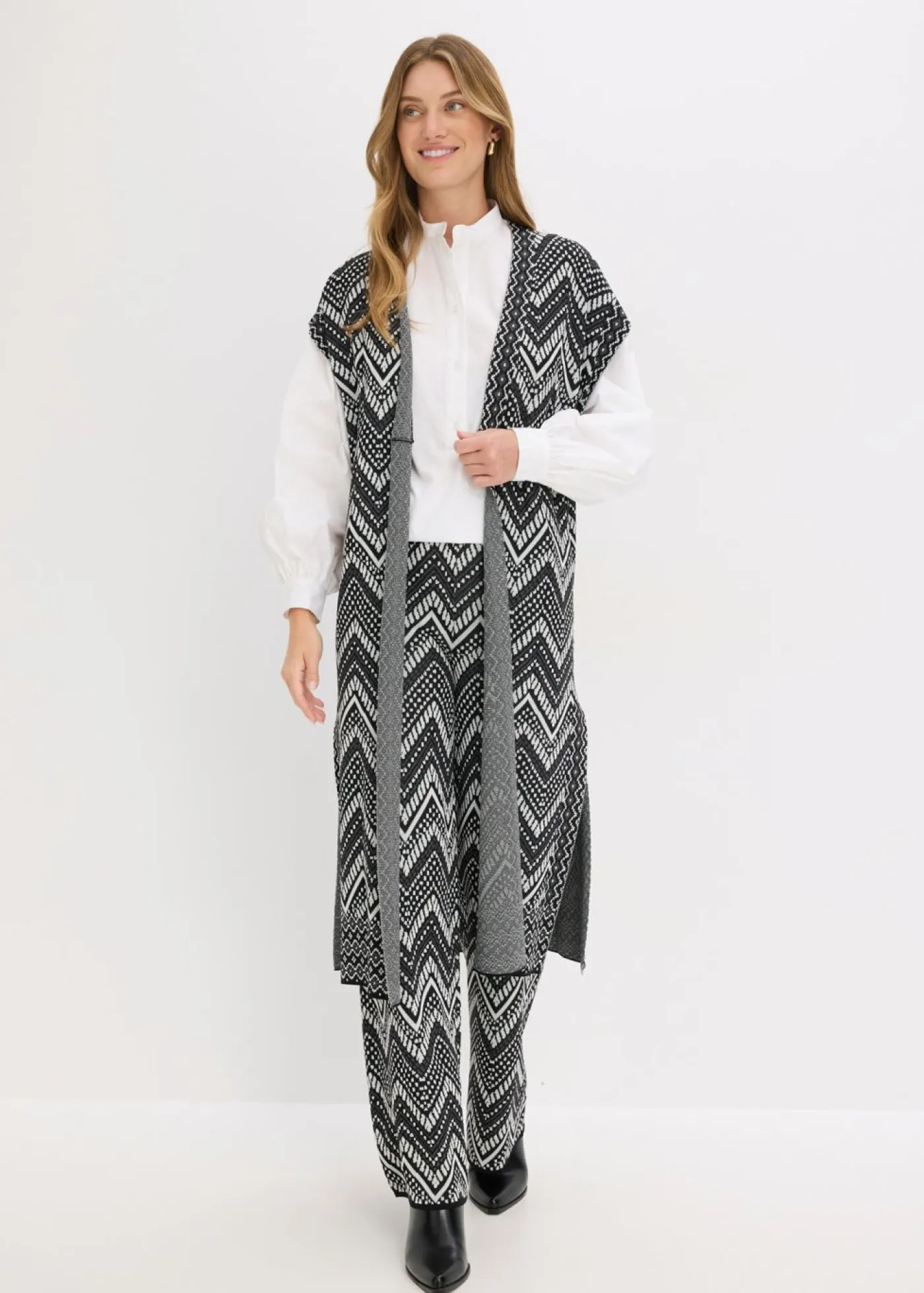 bonprix bonprix Chaquetas Y Abrigos|Ropa De Punto>Chaleco de punto Negro-blanco