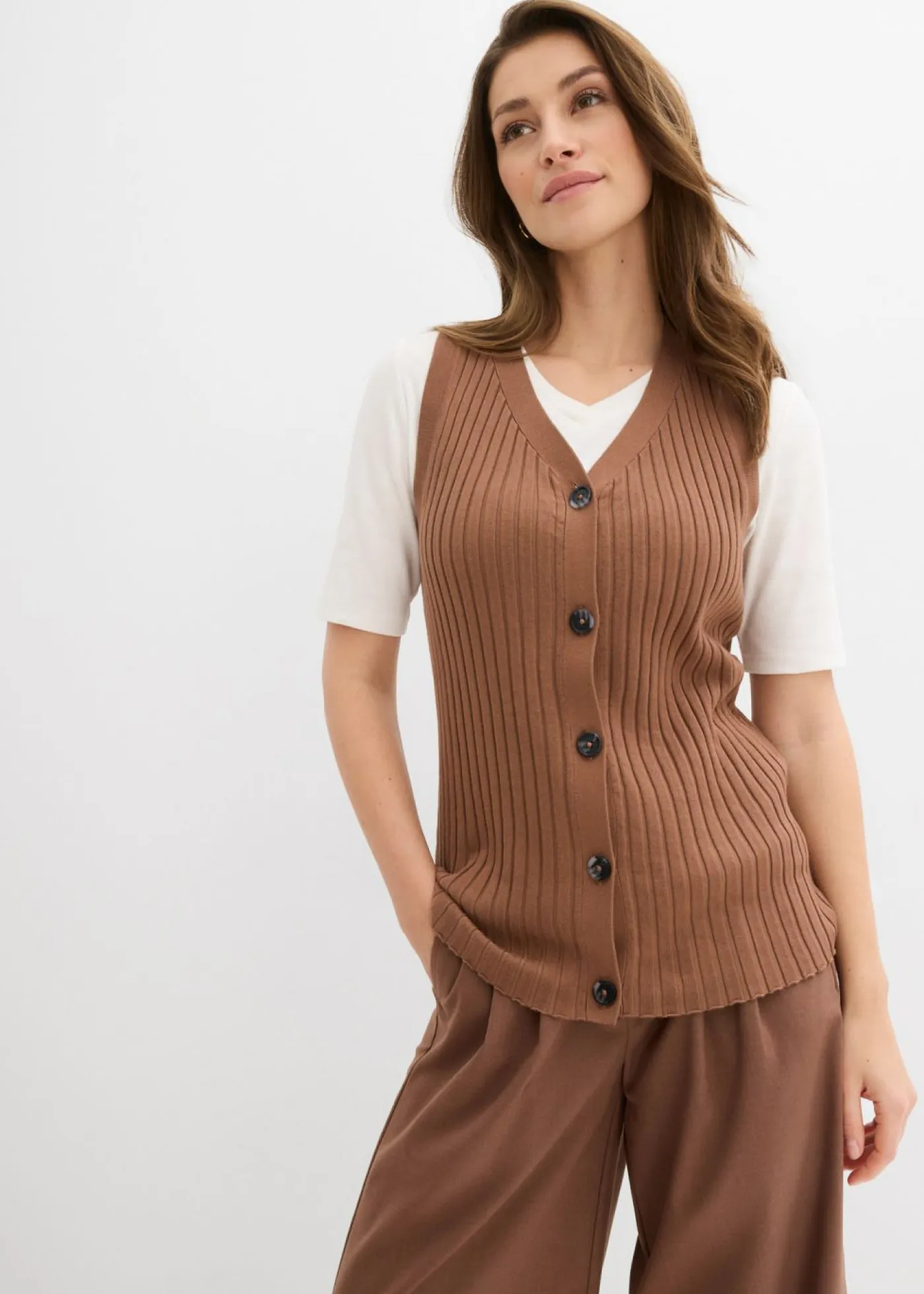 bonprix bonprix Chaquetas Y Abrigos|Novedades>Chaleco de punto de canalé Marrón castaño