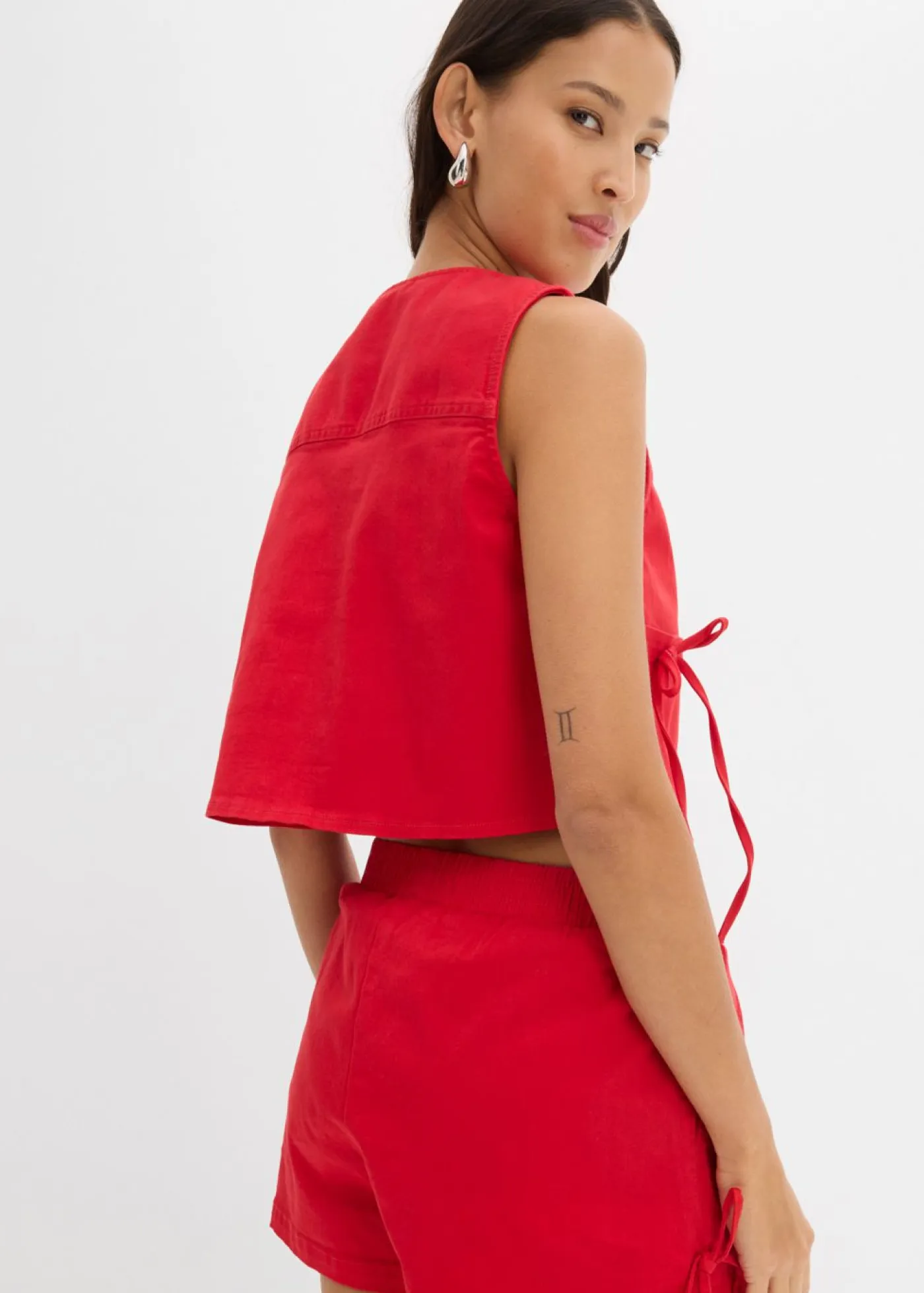 bonprix bonprix Chaquetas Y Abrigos>Chaleco de sarga de mezcla de algodón orgánico elástico Rojo tomate