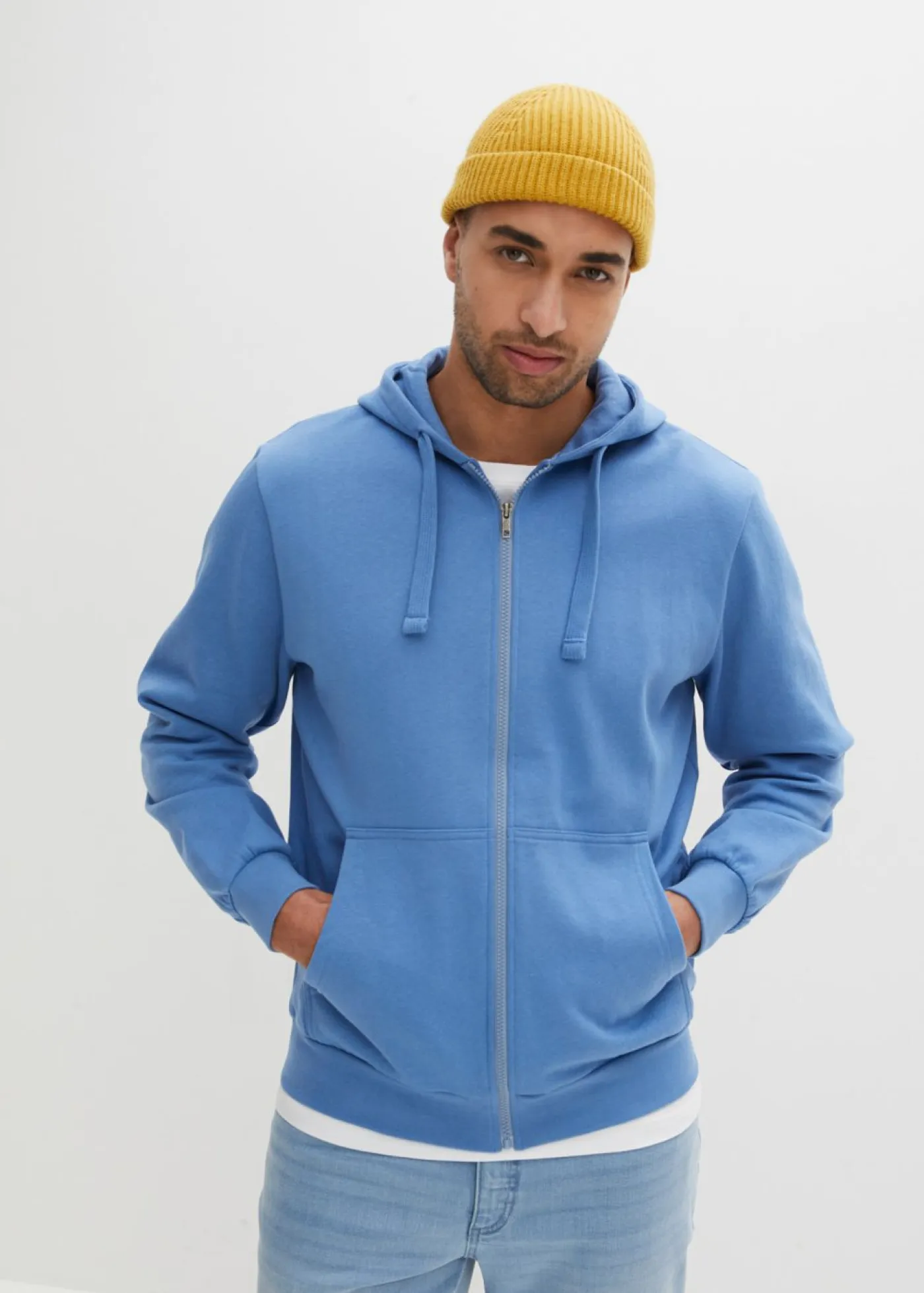 bonprix bonprix Básicos En Rebajas|Ropa Deportiva>Chaqueta de chándal con capucha, regular fit Azul cristal