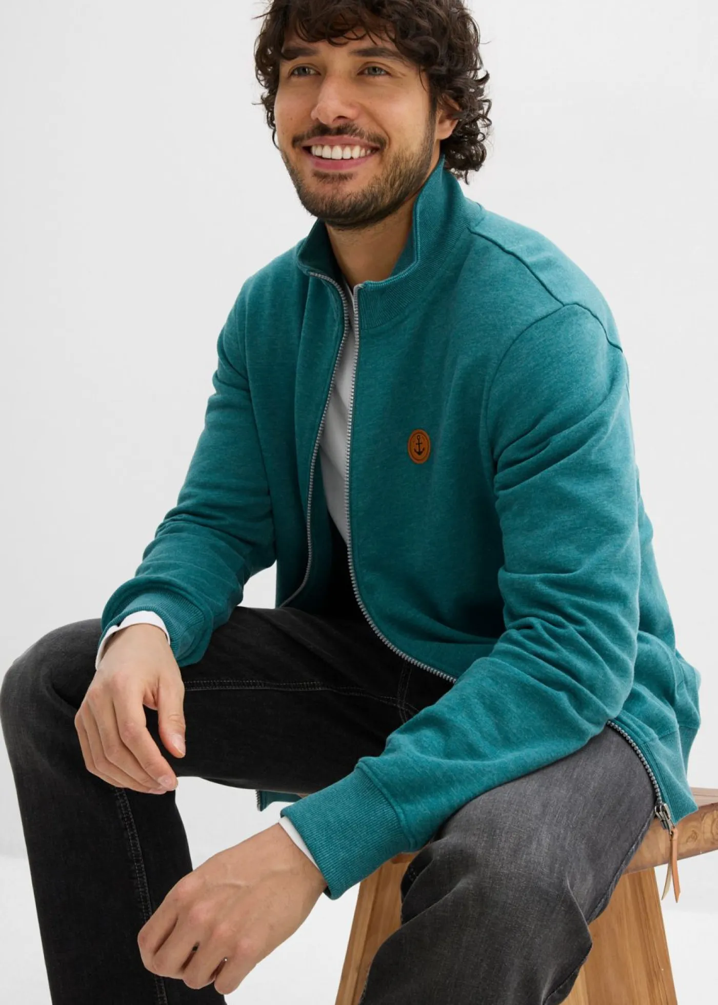 bonprix bonprix Chándals>Chaqueta de chándal con cuello alto con detalles de piel sintética azul petróleo moteado