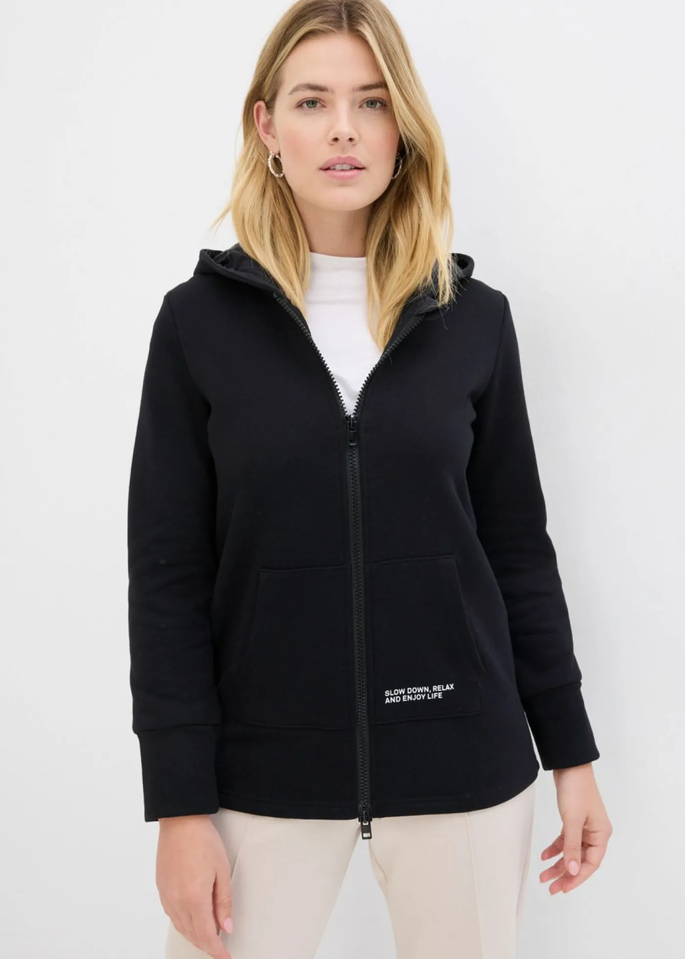 bonprix bonprix Ropa Cómoda>Chaqueta de chándal de suave mezcla de algodón Negro