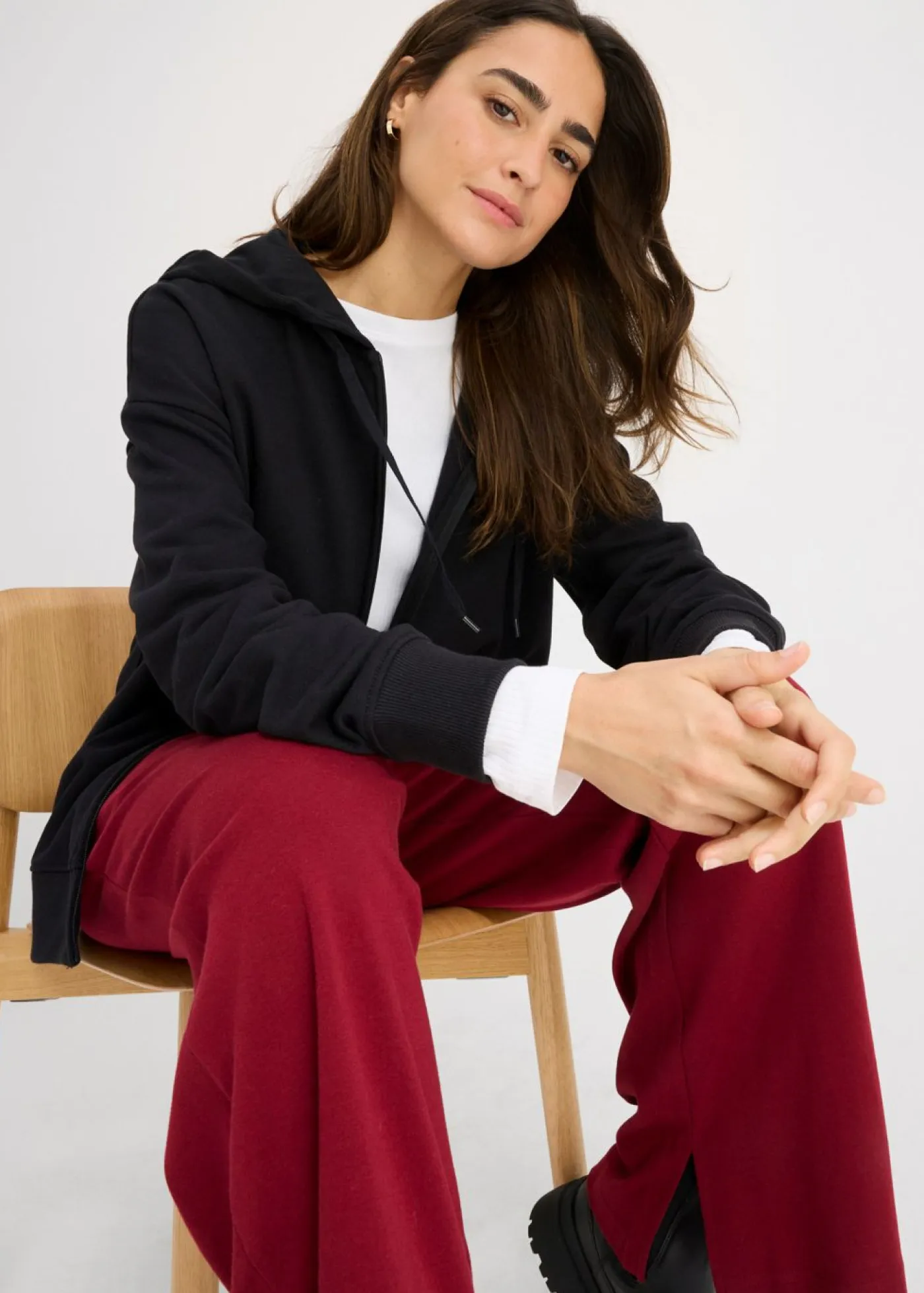 bonprix bonprix Básicos|Ropa Cómoda>Chaqueta de chándal larga Negro