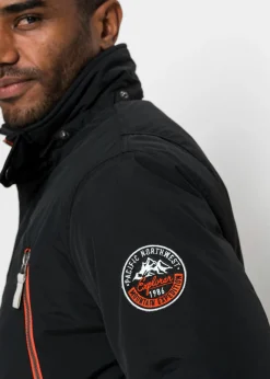 Hombre bonprix bonprix Chaqueta de invierno con capucha desmontable y material repelente al agua