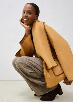 Mujer bonprix bonprix Chaqueta de lana con bordado decorativo (conjunto de 2 piezas con bufanda)