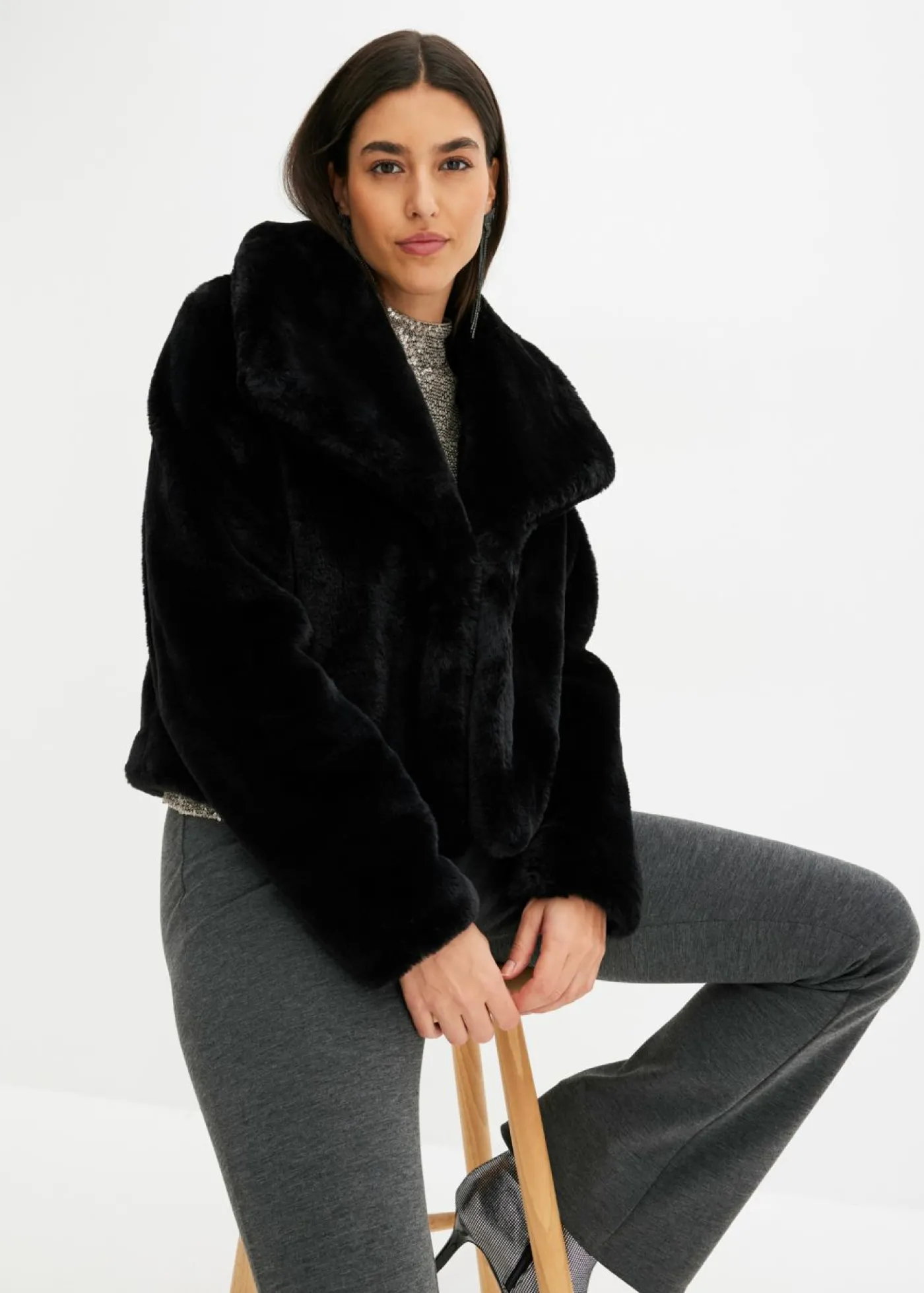 Mujer bonprix bonprix Chaqueta de pelo sintético