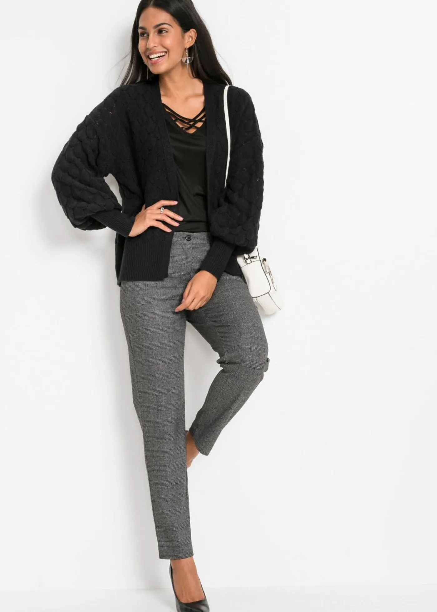 bonprix bonprix Jerséis|Ropa De Punto>Chaqueta de punto ajour Negro