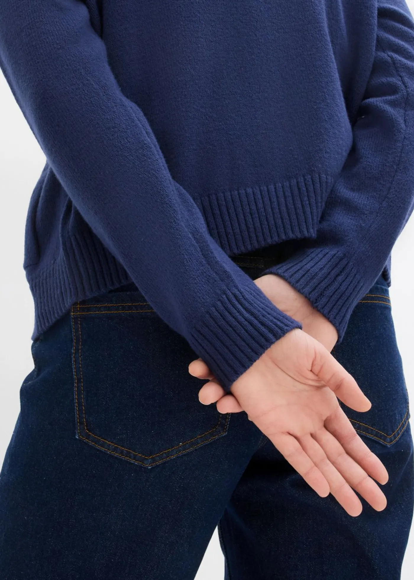 bonprix bonprix Jerséis|Ropa De Punto>Chaqueta de punto con bolsillos Azul marino