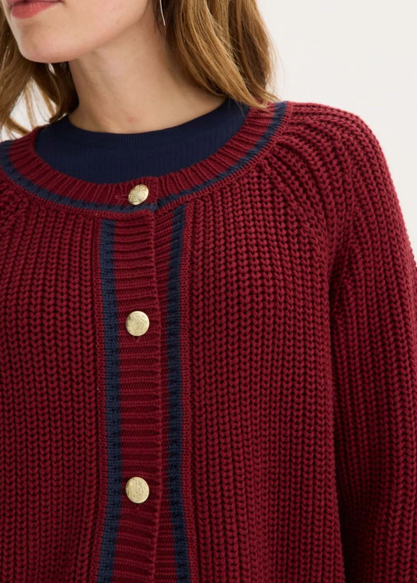 bonprix bonprix Jerséis|Ropa De Punto>Chaqueta de punto con rayas en contraste rojo rubí-azul marino