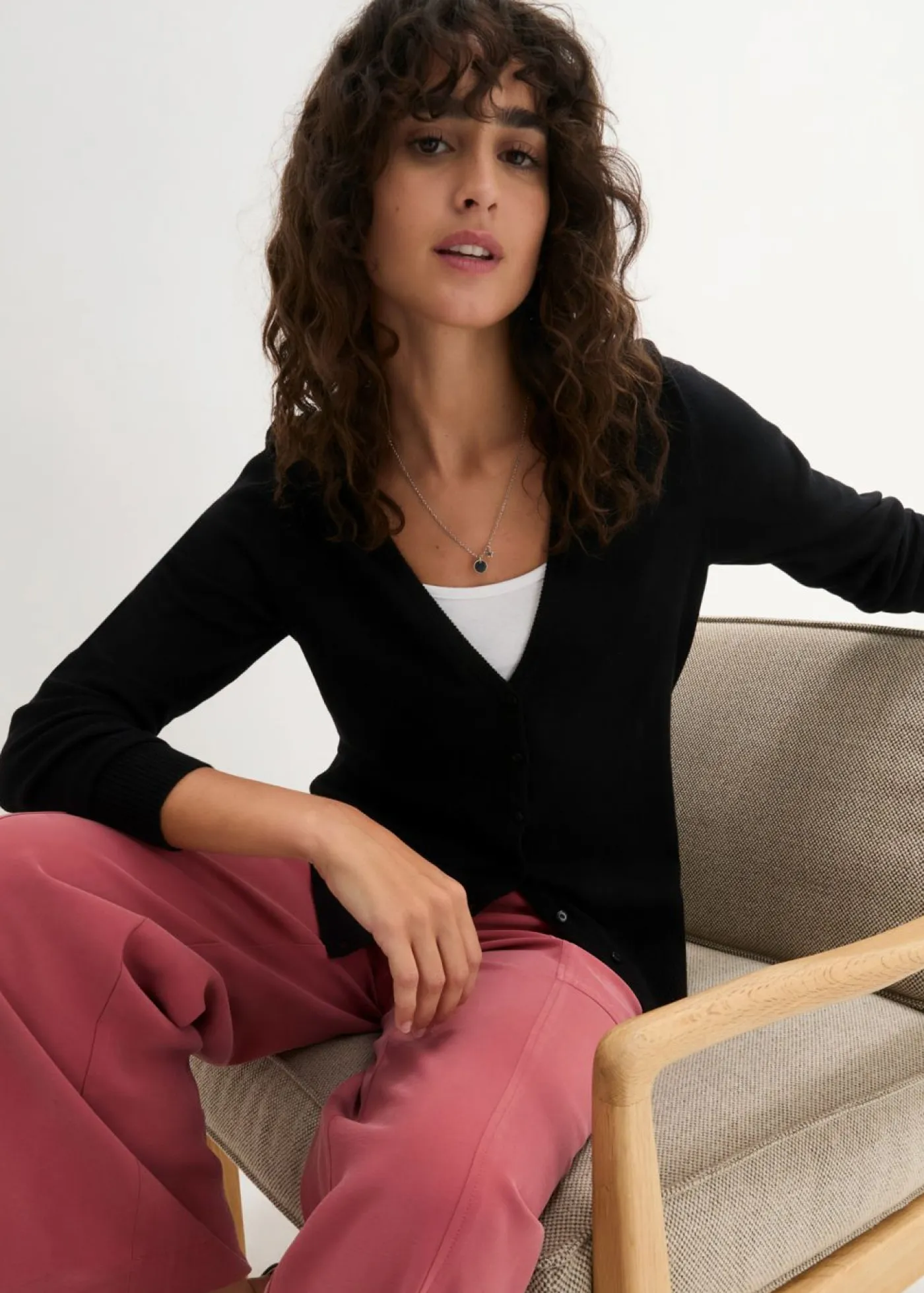 bonprix bonprix Básicos|Jerséis>Chaqueta de punto fino con botones Negro