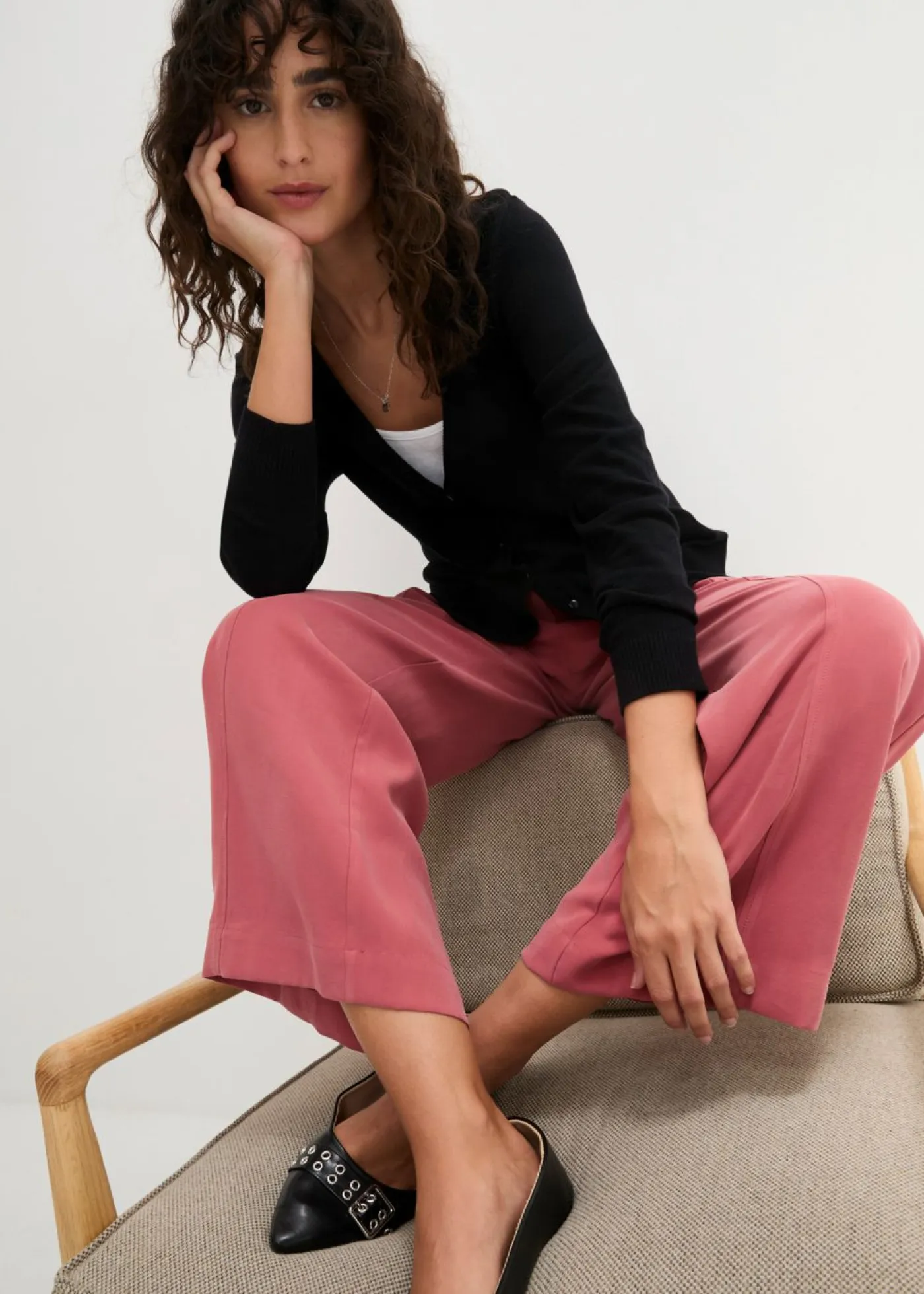 bonprix bonprix Básicos|Jerséis>Chaqueta de punto fino con botones Negro