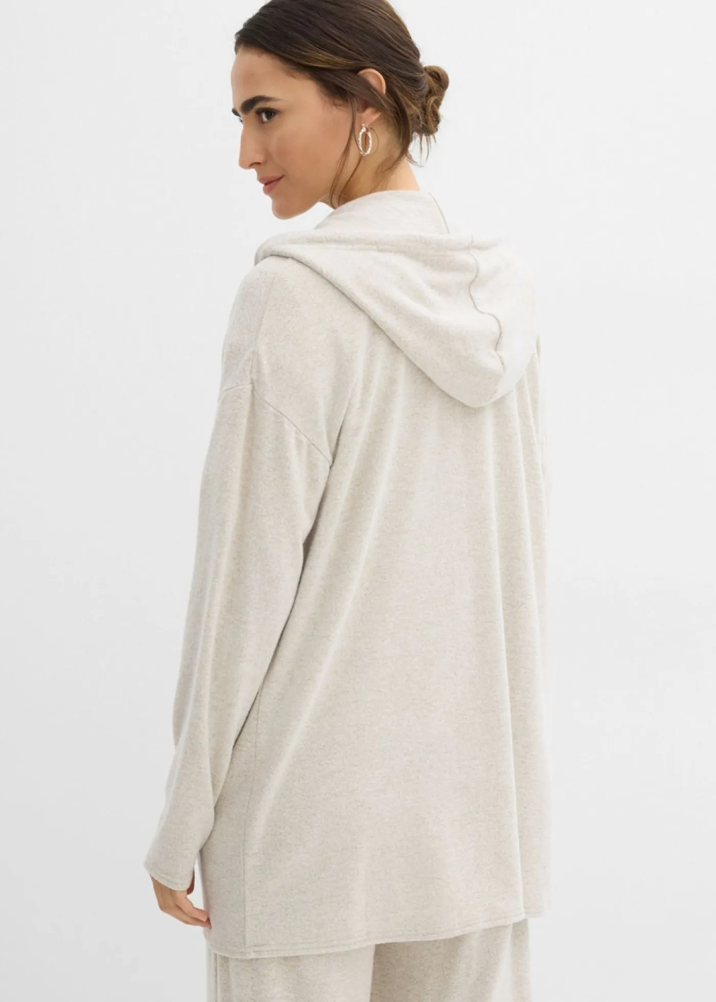 bonprix bonprix Básicos|Camisetas>Chaqueta de punto fino de mezcla de viscosa con aspecto de punto Arena claro jaspeado