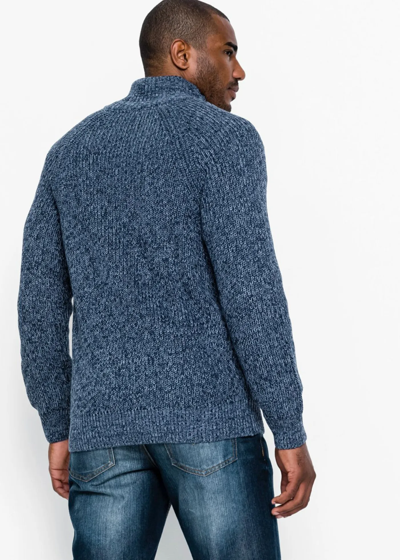 Hombre bonprix bonprix Chaqueta de punto grueso con capucha de suave mezcla de algodón