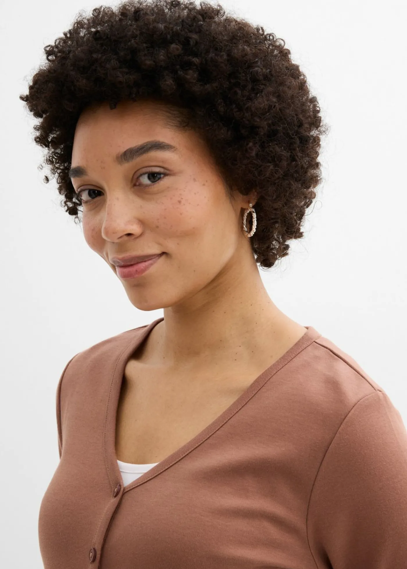 bonprix bonprix Básicos|Camisetas>Chaqueta de punto grueso de algodón orgánico puro Marrón castaño