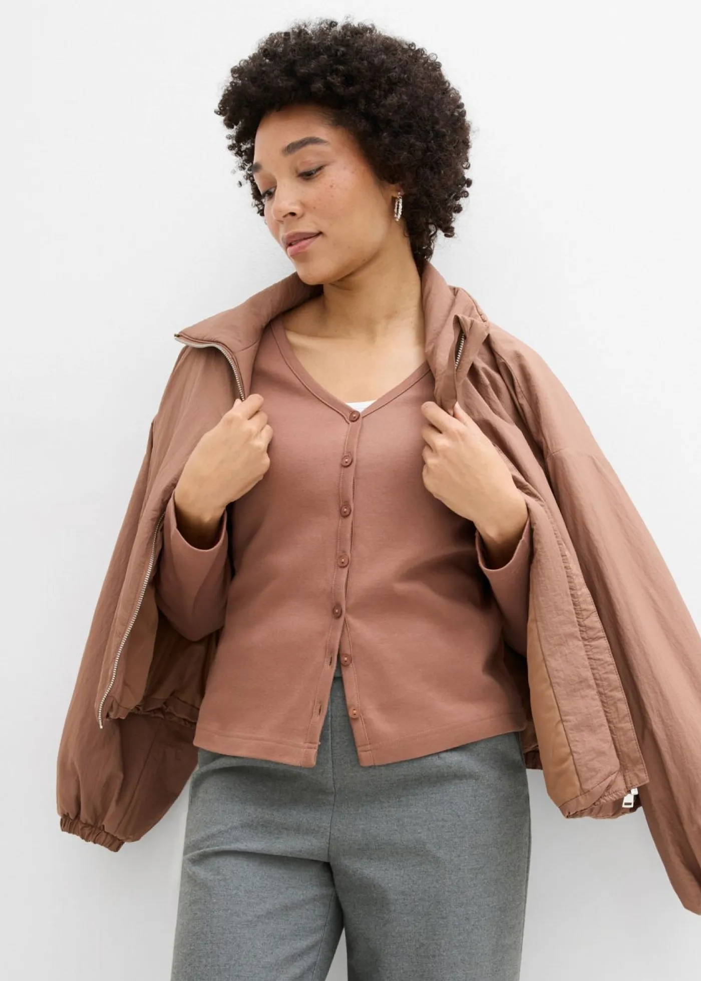 bonprix bonprix Básicos|Camisetas>Chaqueta de punto grueso de algodón orgánico puro Marrón castaño