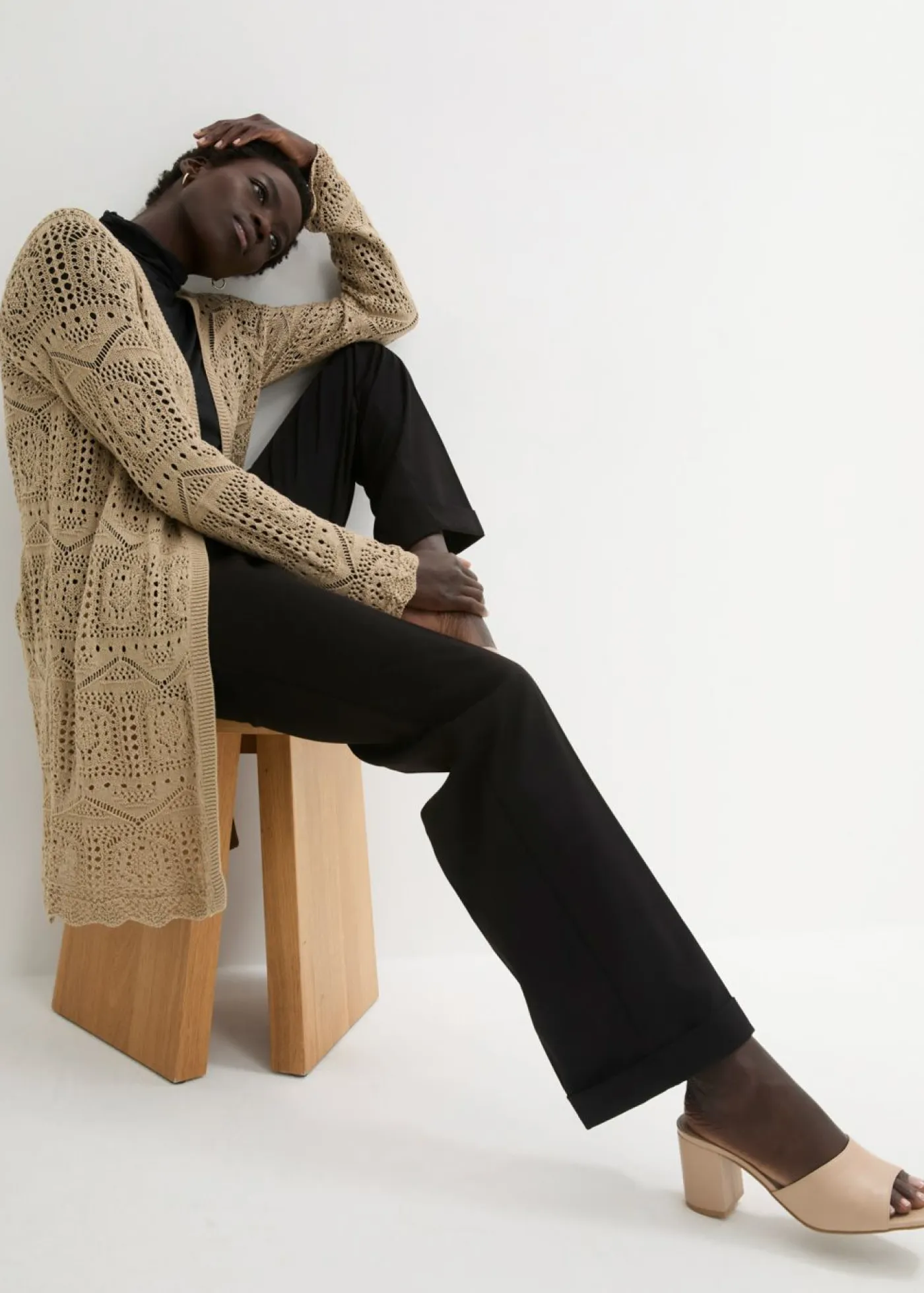 bonprix bonprix Jerséis|Ropa De Punto>Chaqueta de punto larga Beige