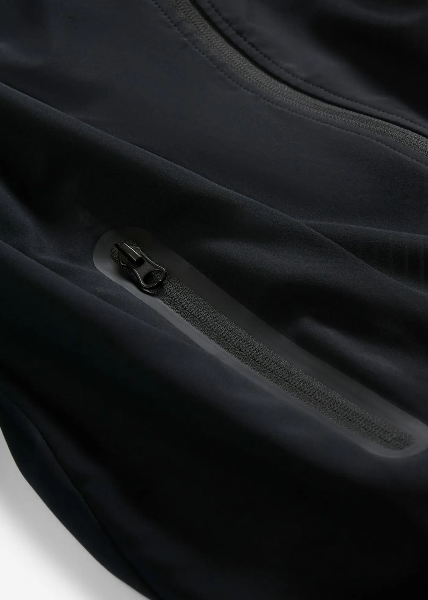 Hombre bonprix bonprix Chaqueta deportiva ligera de material de secado rápido para hombres