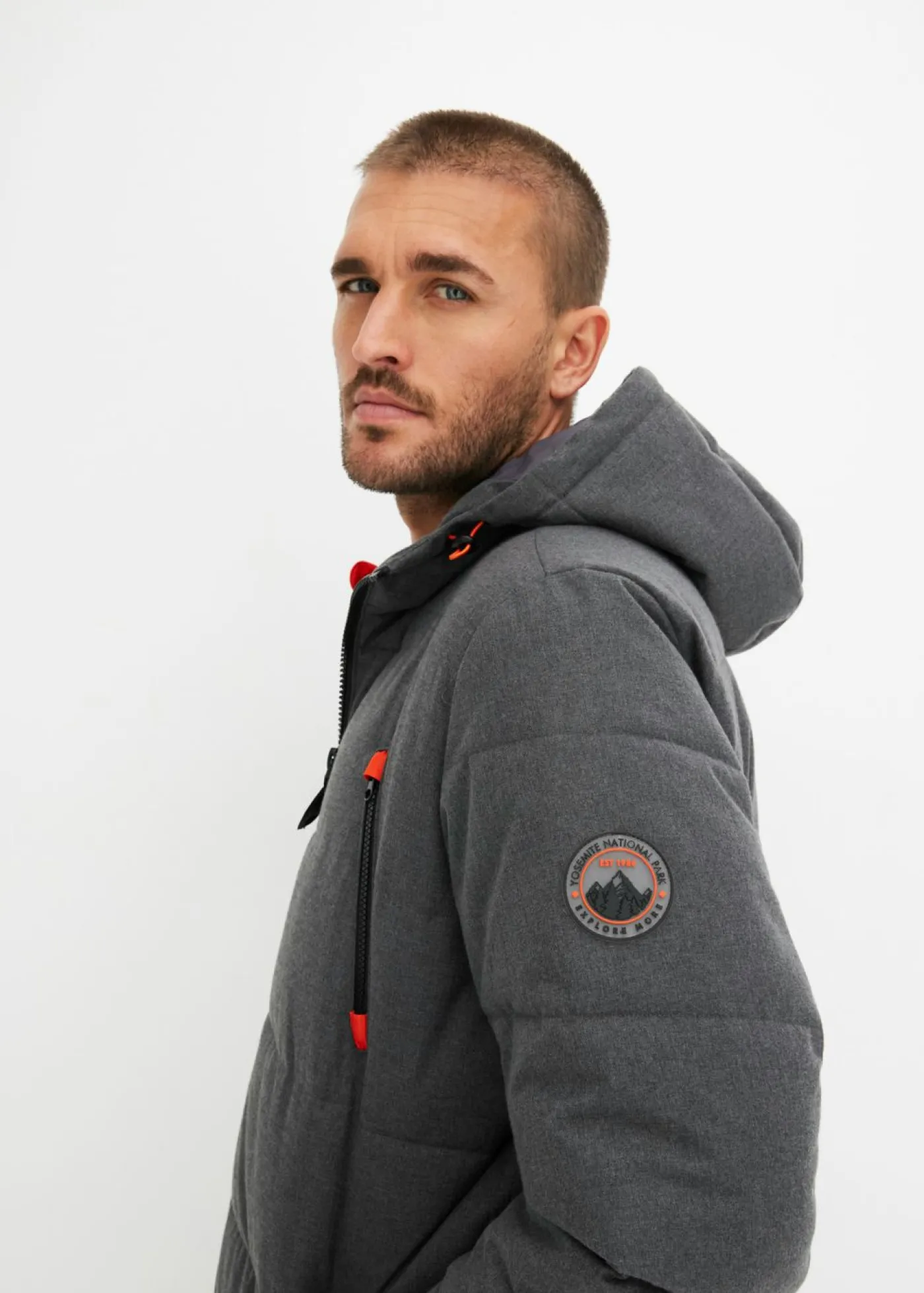 bonprix bonprix Chaquetas Y Abrigos·Chaquetas Impermeables|Chaquetas Y Abrigos·Chaquetas>Chaqueta funcional acolchada, con forro cálido, e impermeable pizarra jaspeado