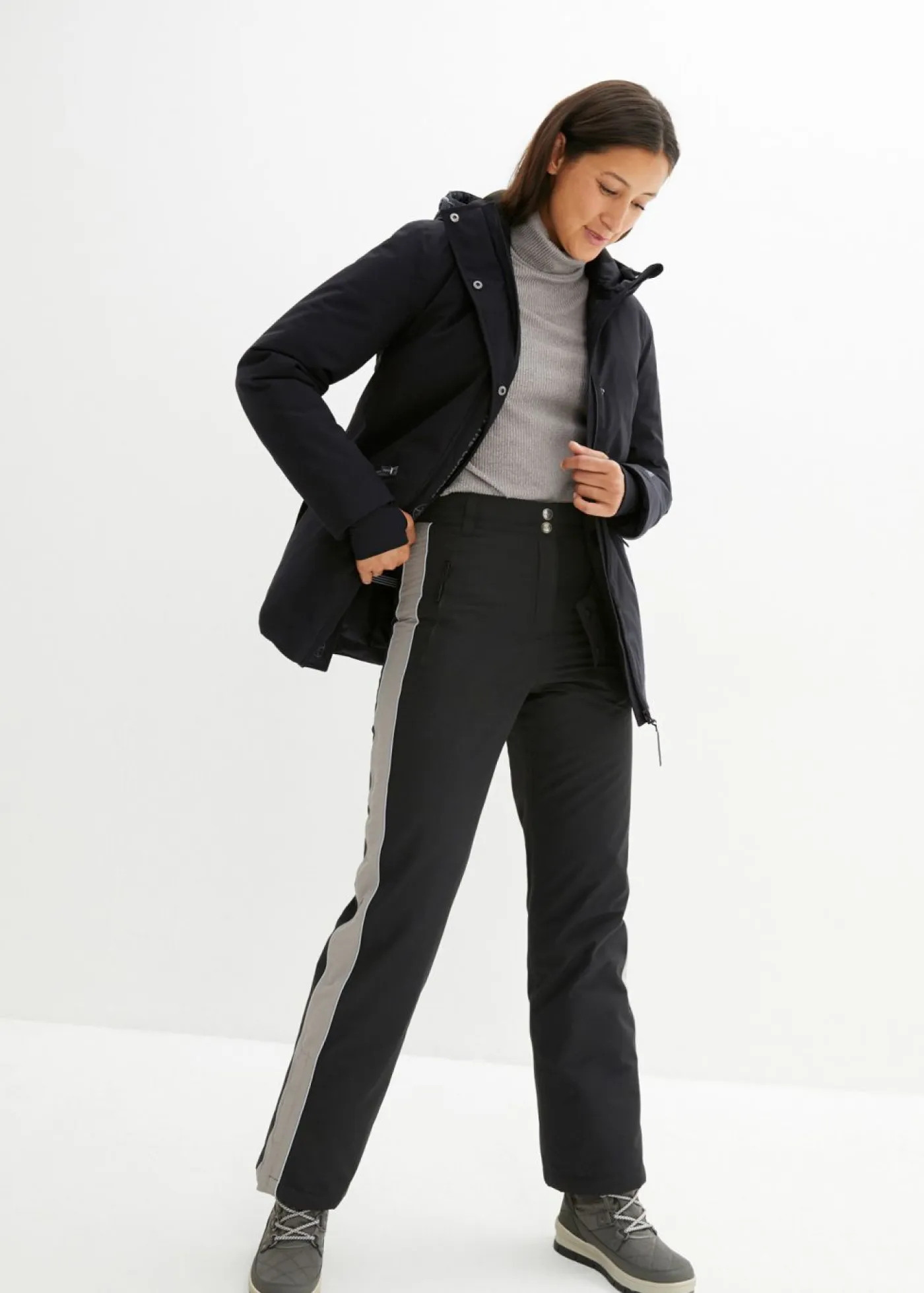 bonprix bonprix Ropa Para El Aire Libre|Ropa Deportiva>Chaqueta funcional impermeable de esquí Negro