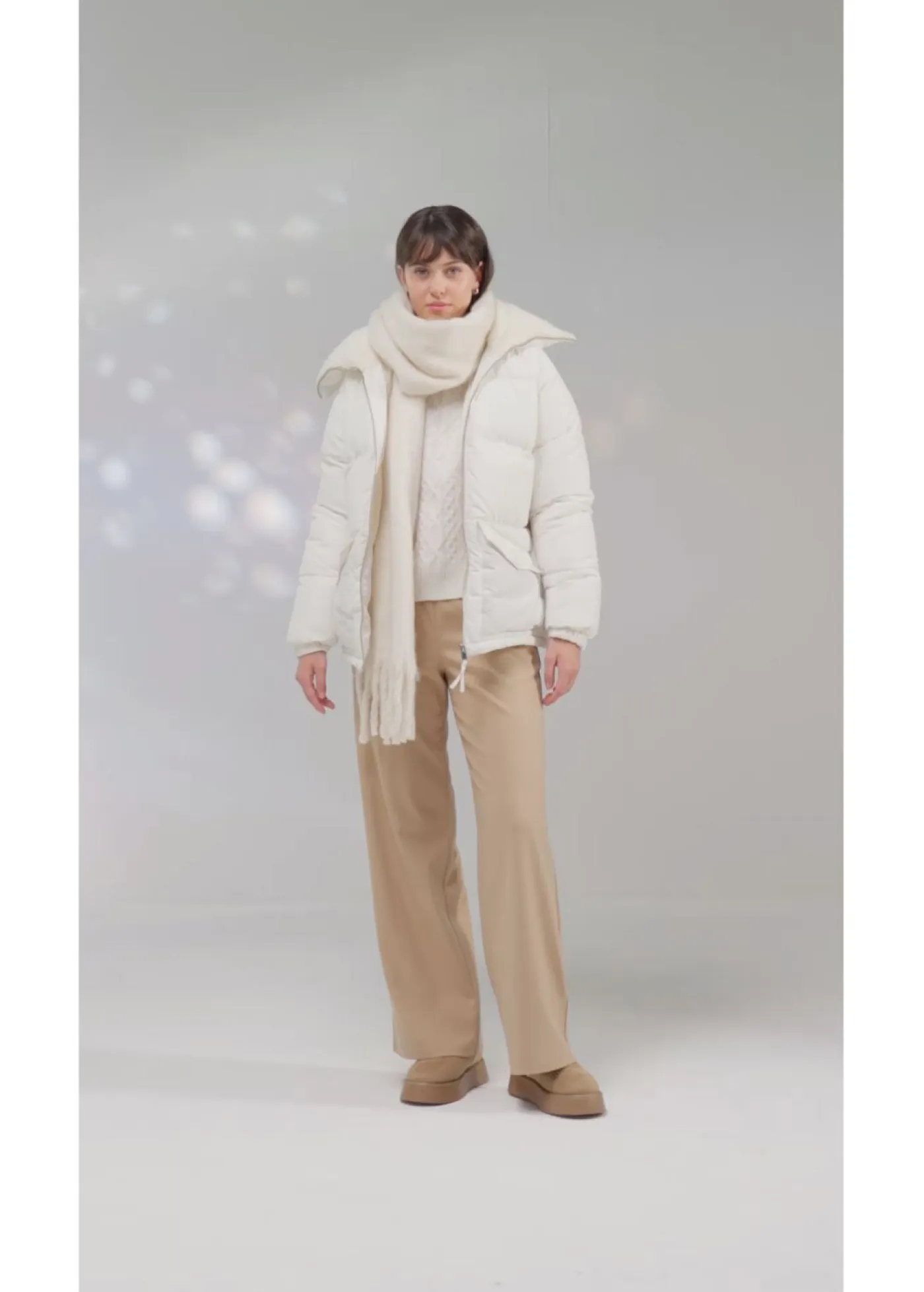 bonprix bonprix Chaquetas Y Abrigos>Chaqueta guateada con cuello de pelo blanco perla