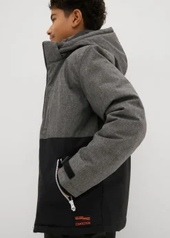 Niños bonprix bonprix Chaqueta guateada de invierno con capucha y diseño en color block