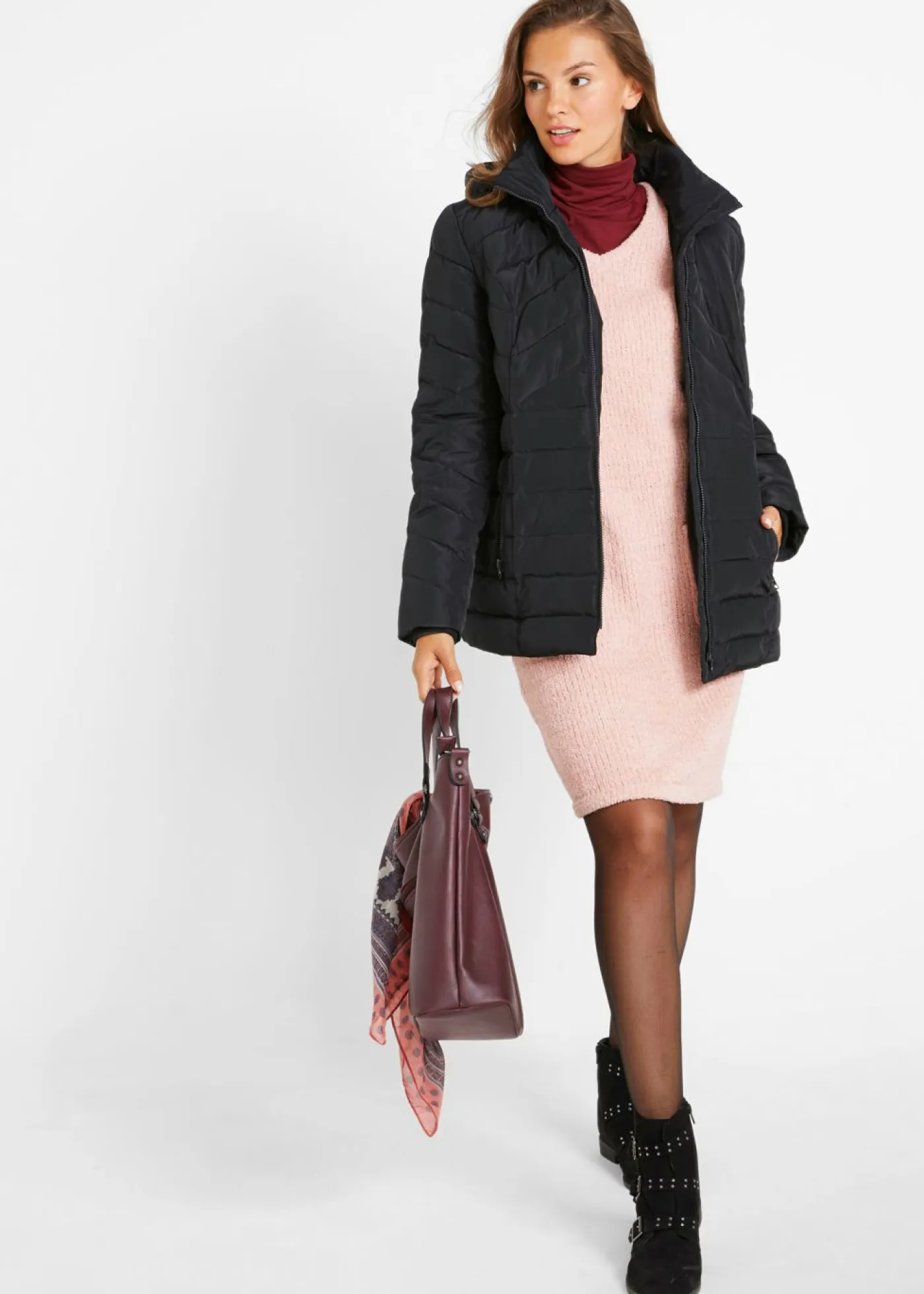 bonprix bonprix Chaquetas Y Abrigos>Chaqueta guateada ligera con capucha desmontable Negro