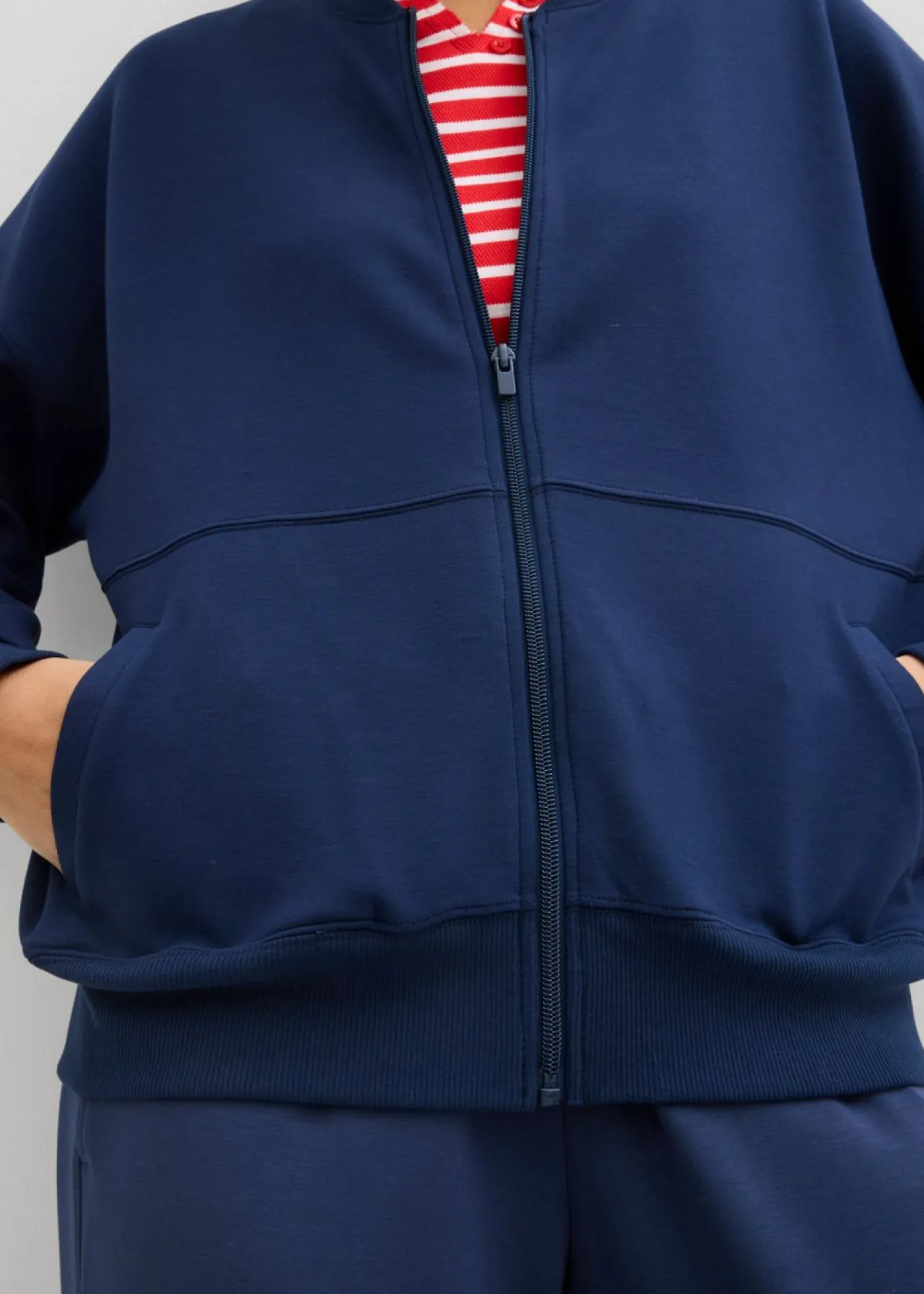 Mujer bonprix bonprix Chaqueta holgada de chándal de neopreno