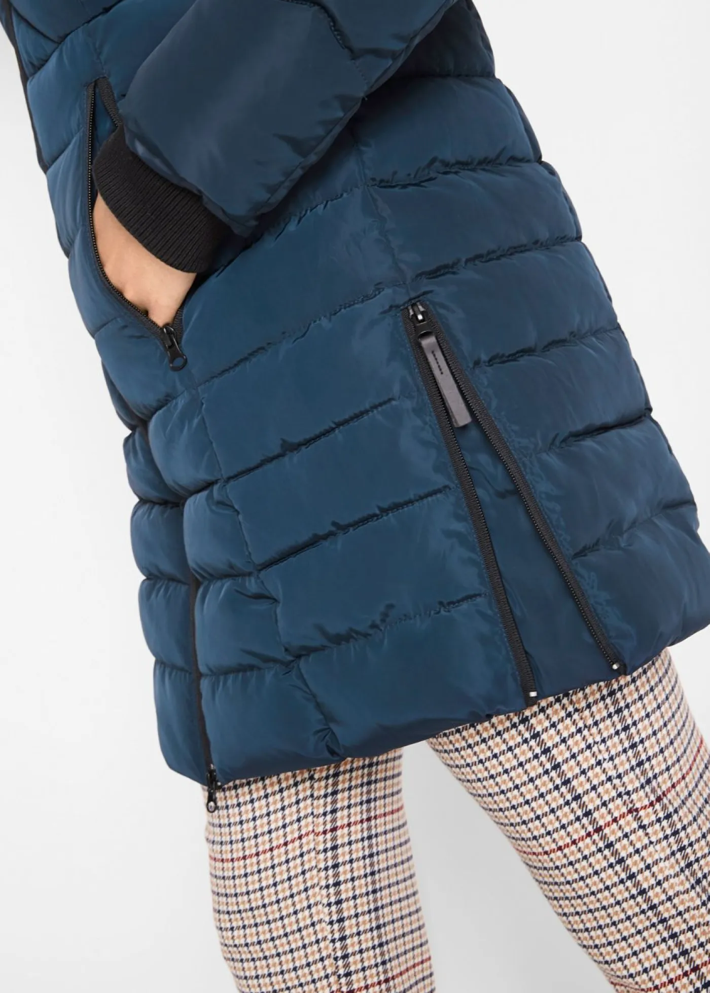bonprix bonprix Chaquetas Y Abrigos>Chaqueta larga acolchada con relleno Azul marino