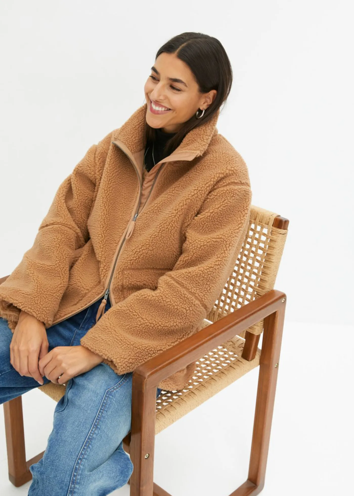 bonprix bonprix Chaquetas Y Abrigos>Chaqueta polar con forro Camel