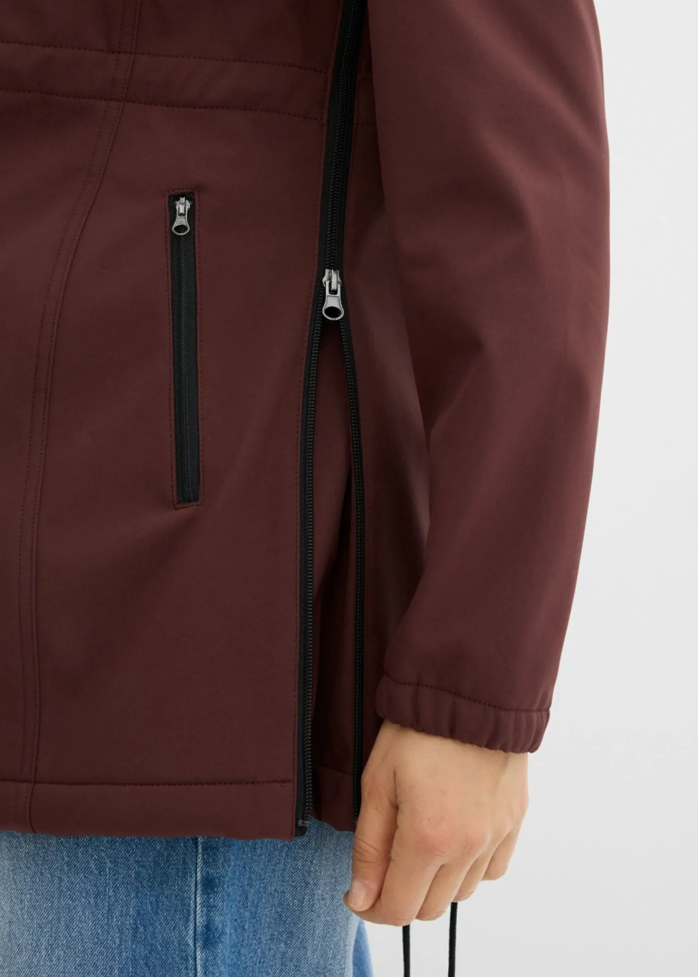 bonprix bonprix Premamá>Chaqueta softshell de porteo/premamá con ancho regulable Marrón tierra