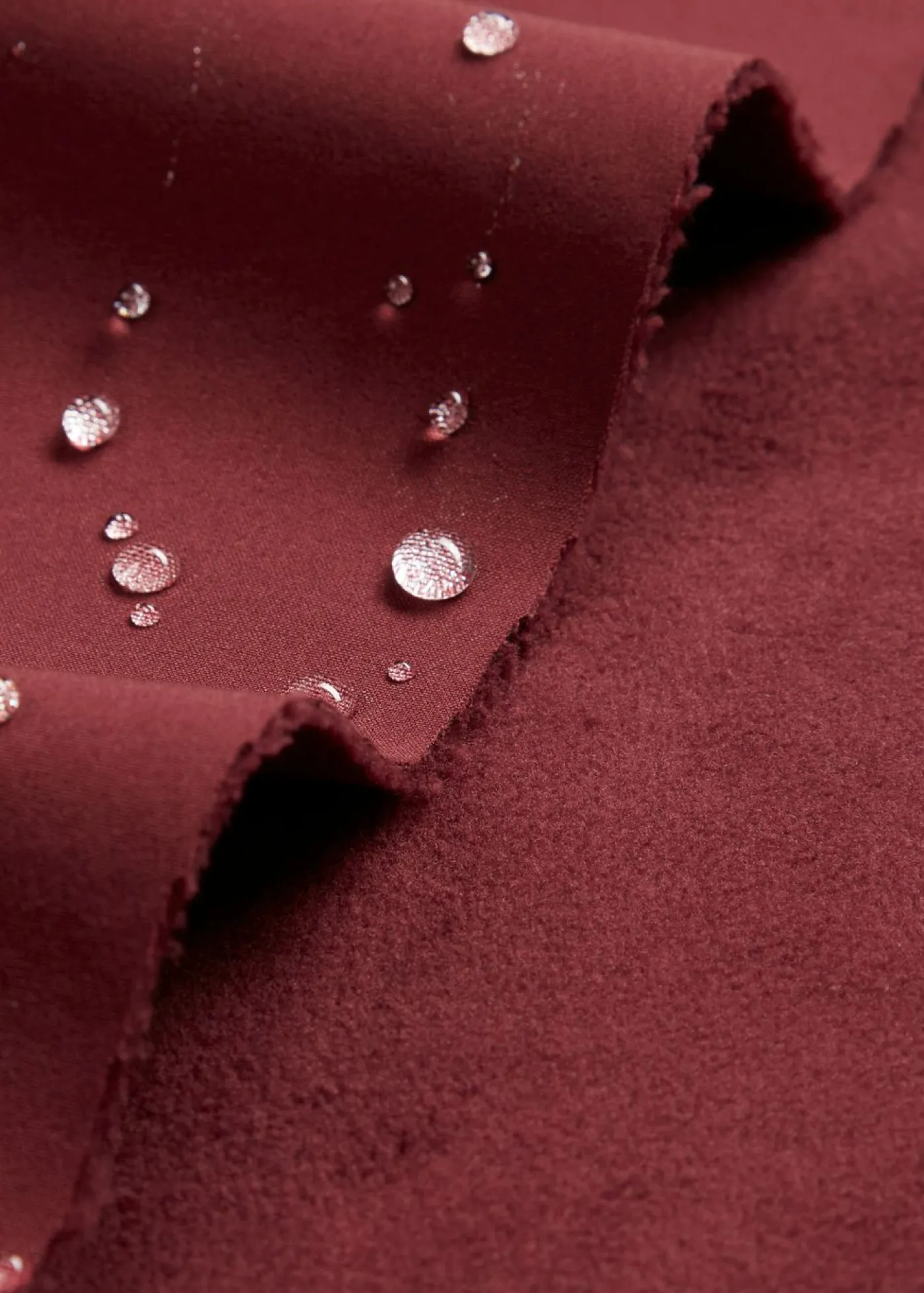 bonprix bonprix Ropa Para El Aire Libre|Ropa Deportiva>Chaqueta softshell repelente al agua rojo avellana