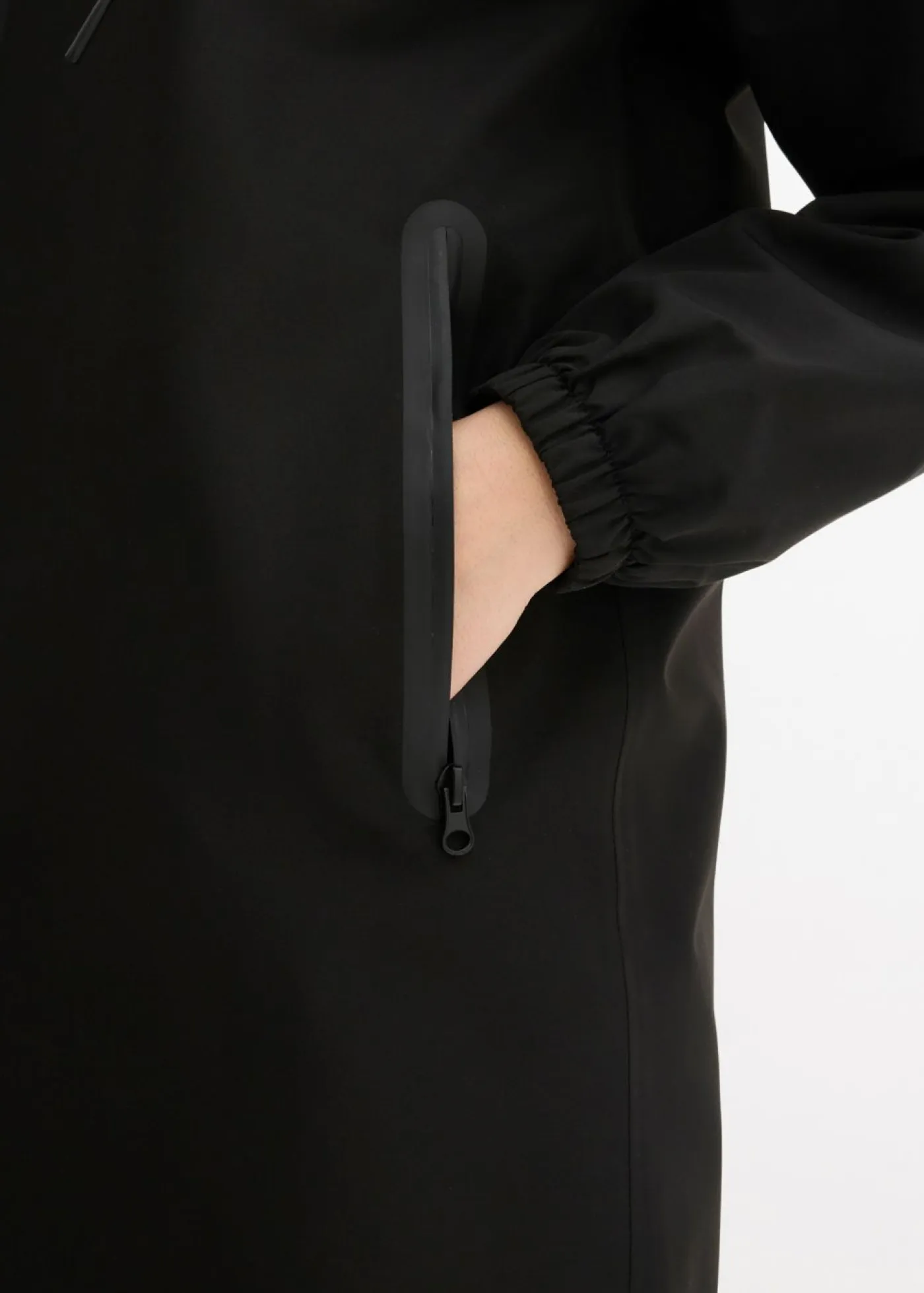 Mujer bonprix bonprix Chubasquero ligero con bolso estilo bandolera