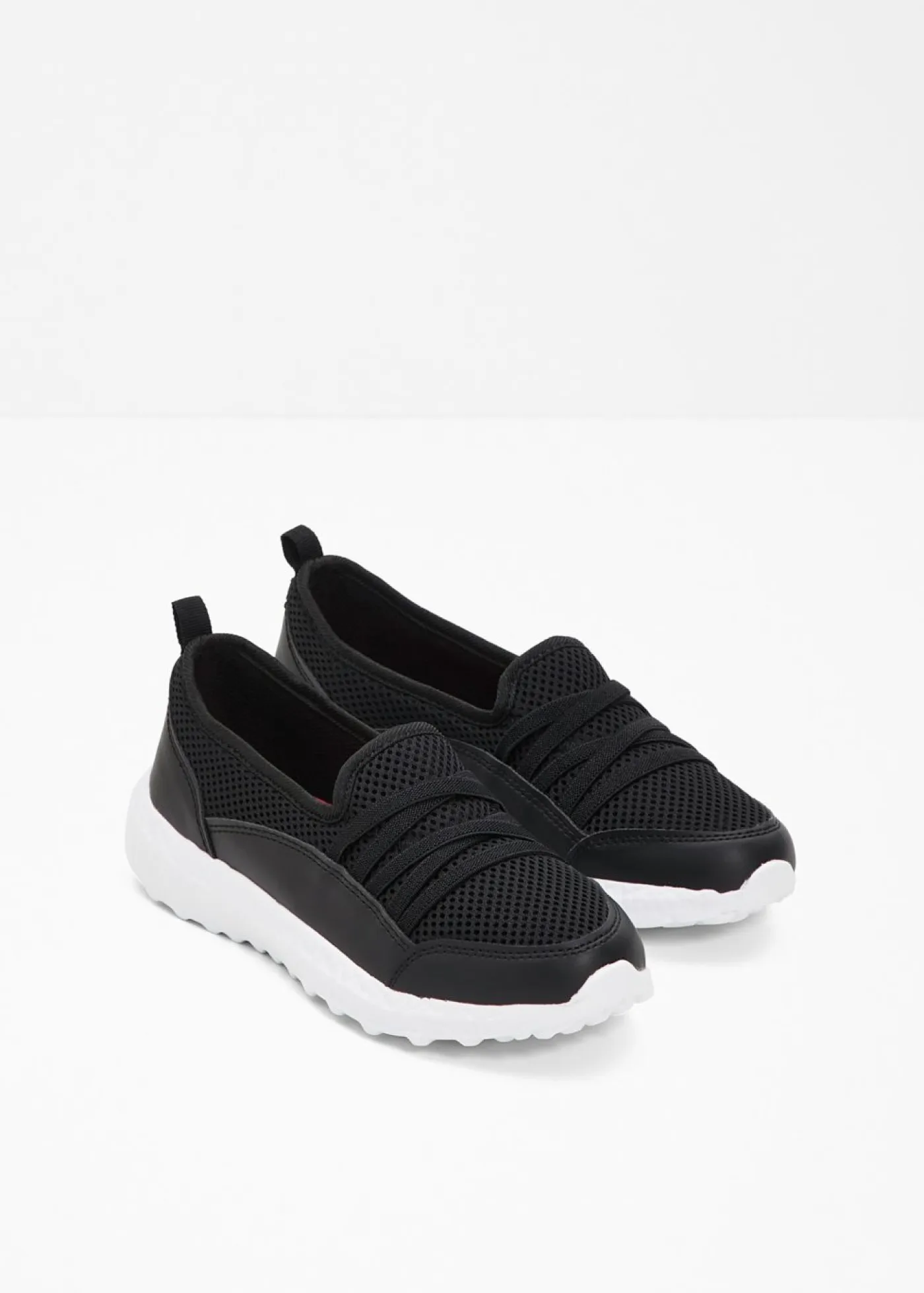 bonprix bonprix Tendencias·Zapatos Veganos|Zapatos Cómodos>Cómodas zapatillas, slip in, con suela fina Negro