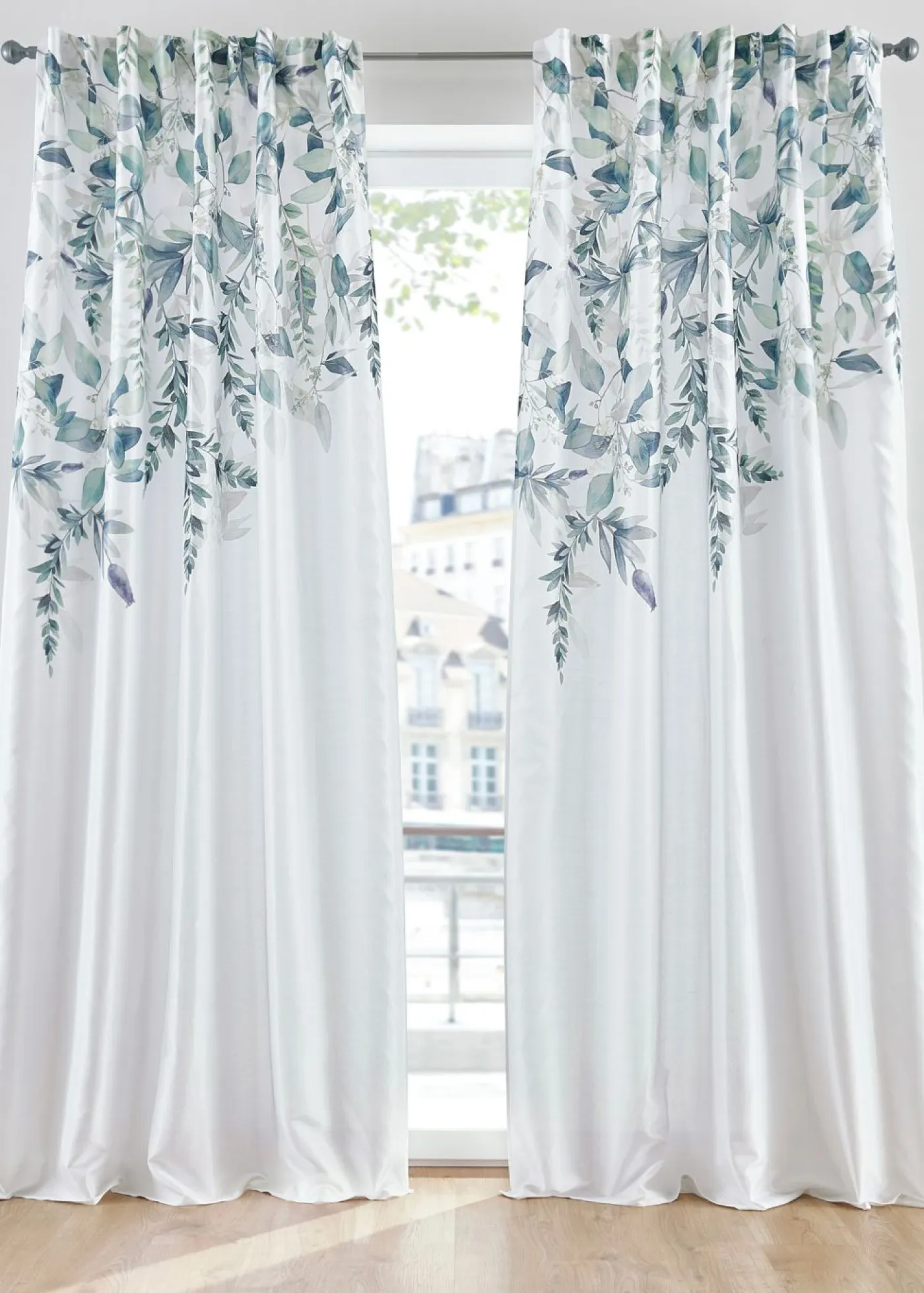 bonprix bonprix Muebles De Sala De Estar·Cortinas De Salón|Cortinas Para Dormitorio>Cortina con estampado de flores (1 unidad) Blanco-verde