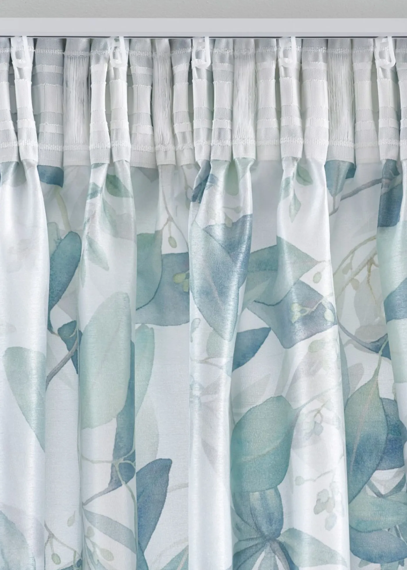 bonprix bonprix Muebles De Sala De Estar·Cortinas De Salón|Cortinas Para Dormitorio>Cortina con estampado de flores (1 unidad) Blanco-verde