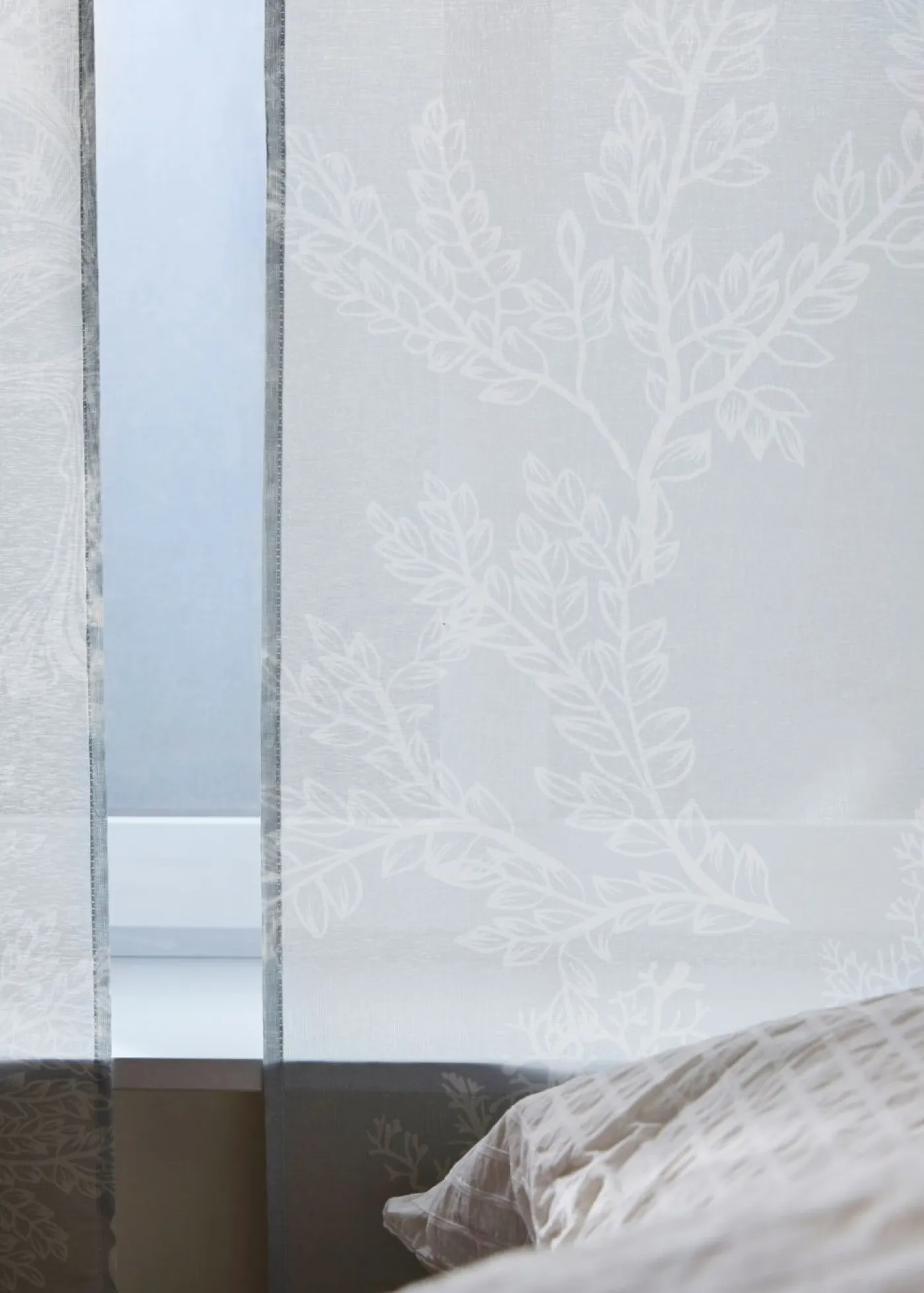 bonprix bonprix Cortina con estampado de flores (1 unidad)