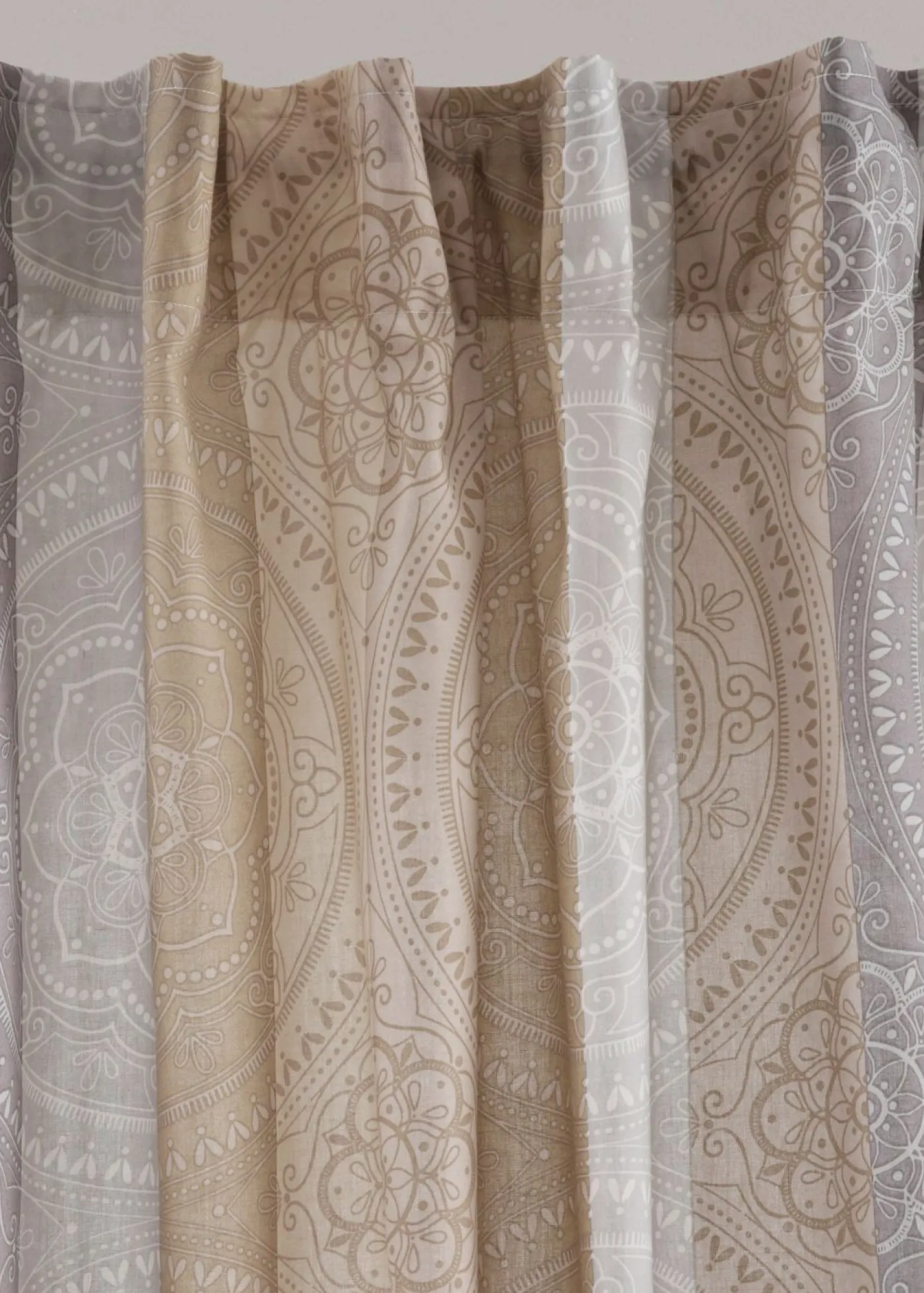 bonprix bonprix Cortina con rayas y poliéster reciclado (1 unidad)