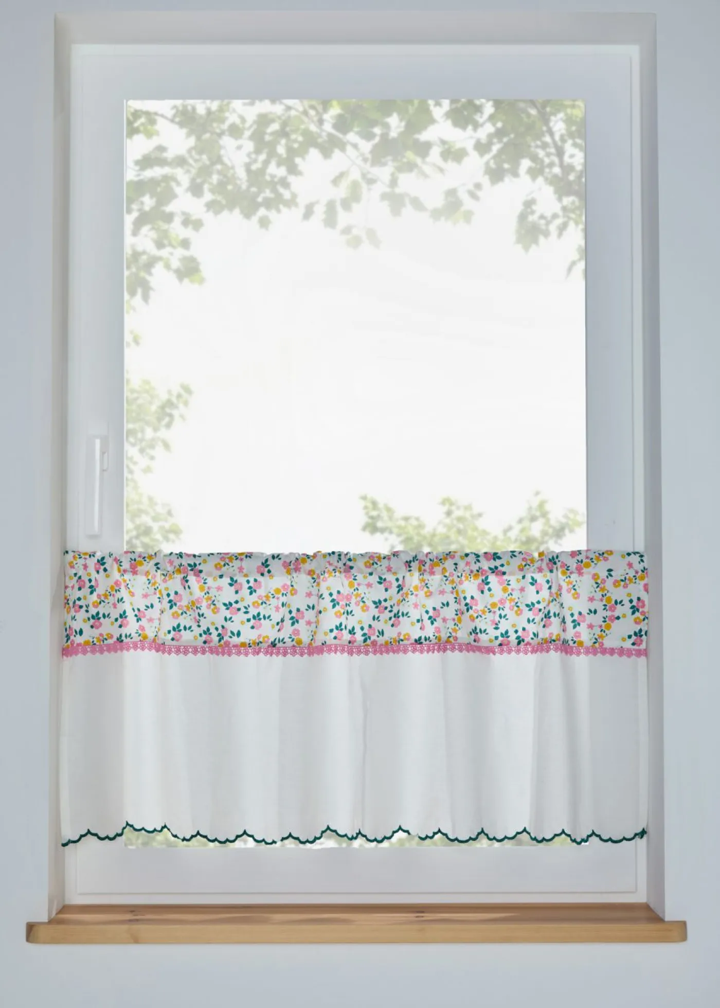 bonprix bonprix Primavera|Cortinas De Primavera>Cortina de algodón orgánico con encaje Rosa-blanco-azul-amarillo