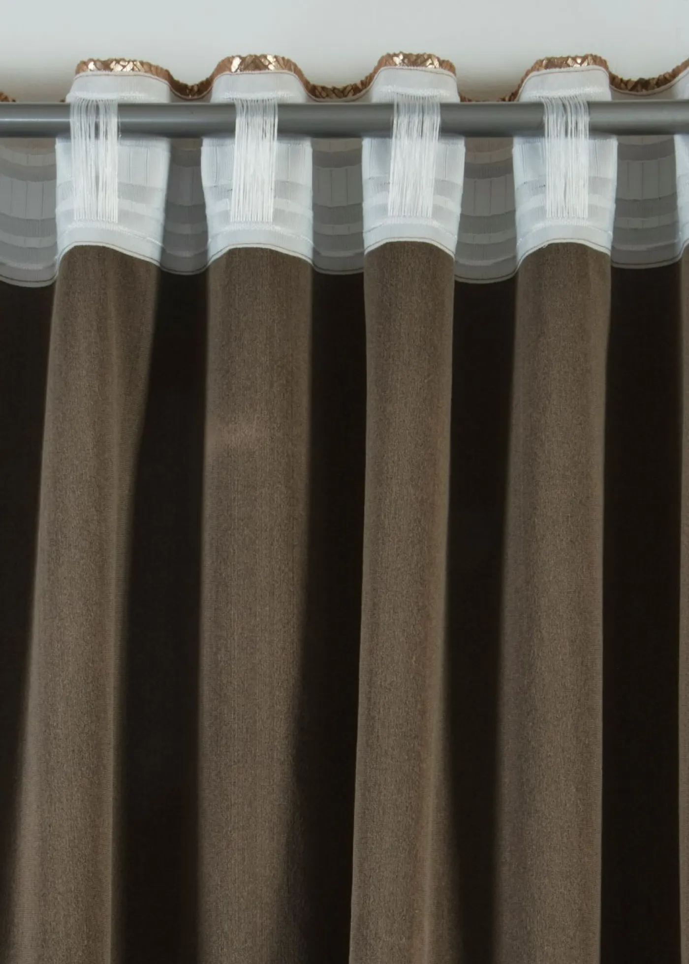 bonprix bonprix Cortina de terciopelo brillante, también en tamaño extralargo (1 unidad)