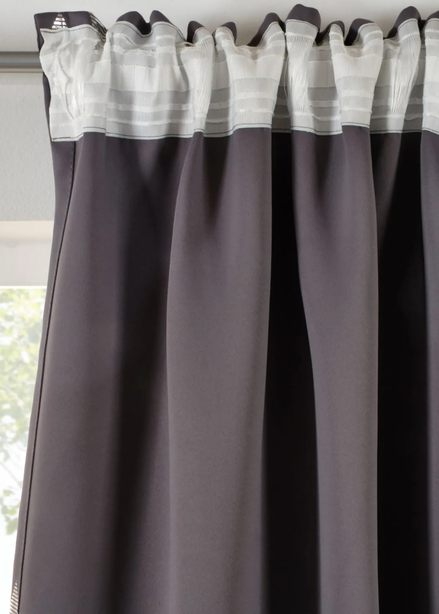 bonprix bonprix Cortina oscurecedora con brillo, también en tamaño extralargo (1 unidad)