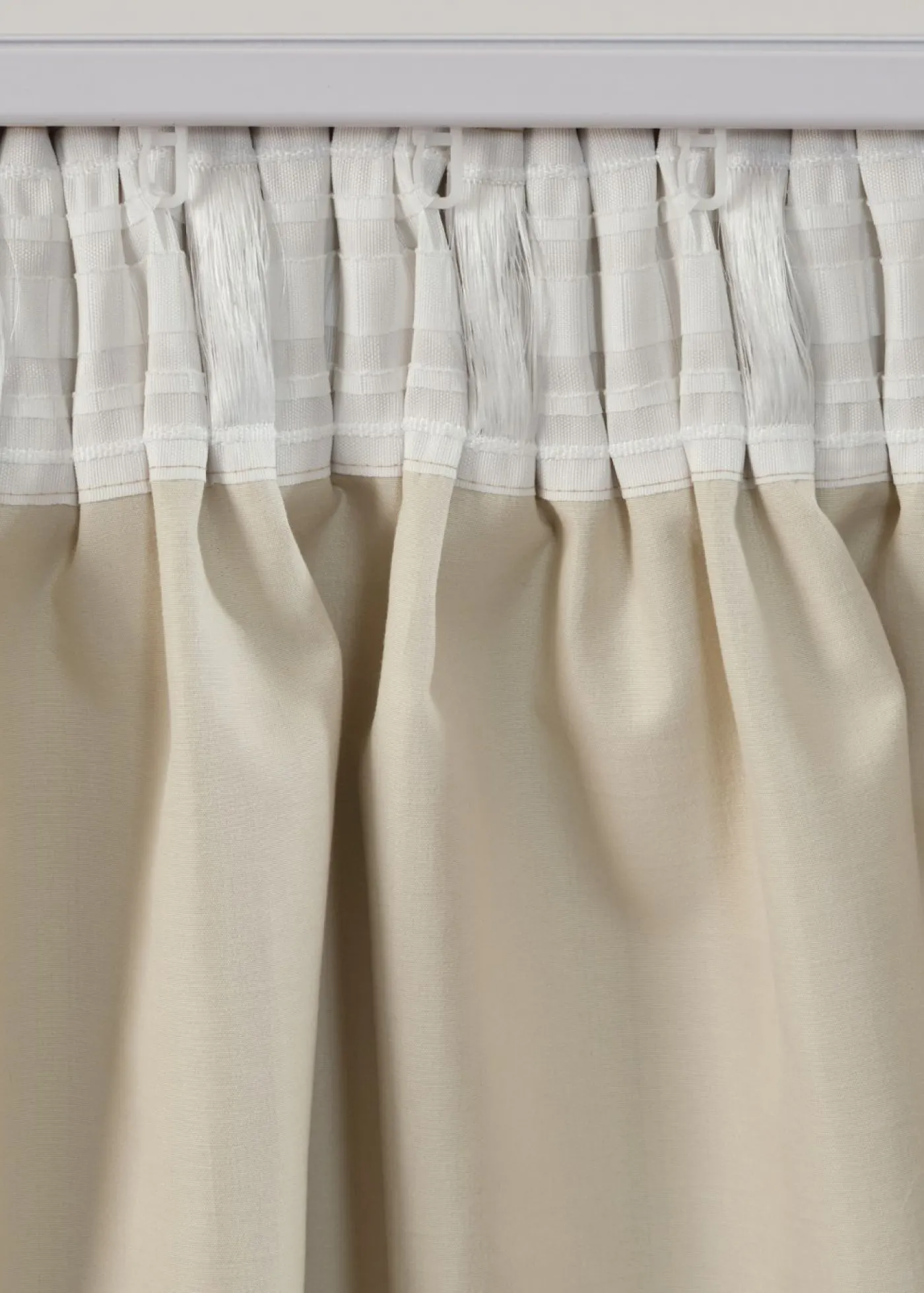 bonprix bonprix Cortina oscurecedora con estructura y reverso del mismo color (1 unidad)