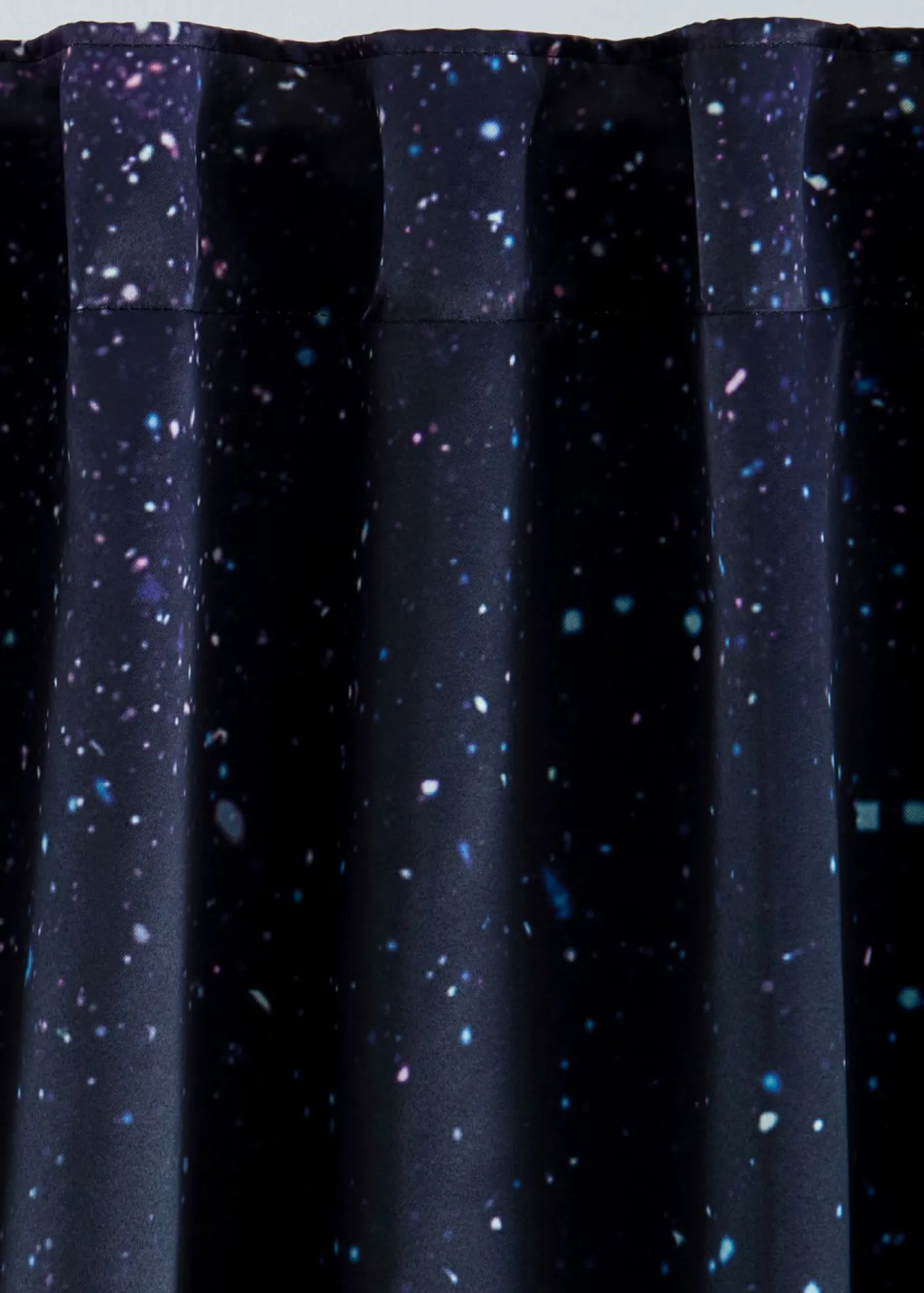 bonprix bonprix Muebles De Dormitorio·Cortinas Opacas|Cortinas Opacas>Cortina oscurecedora con motivo de cielo nocturno (1 unidad) Negro-azul