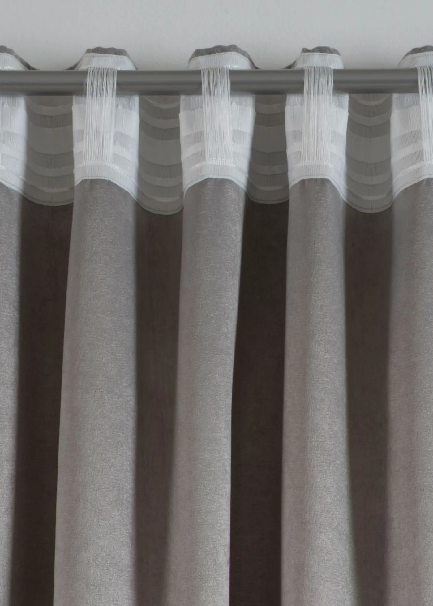 bonprix bonprix Cortina oscurecedora de jacquard (1 unidad)