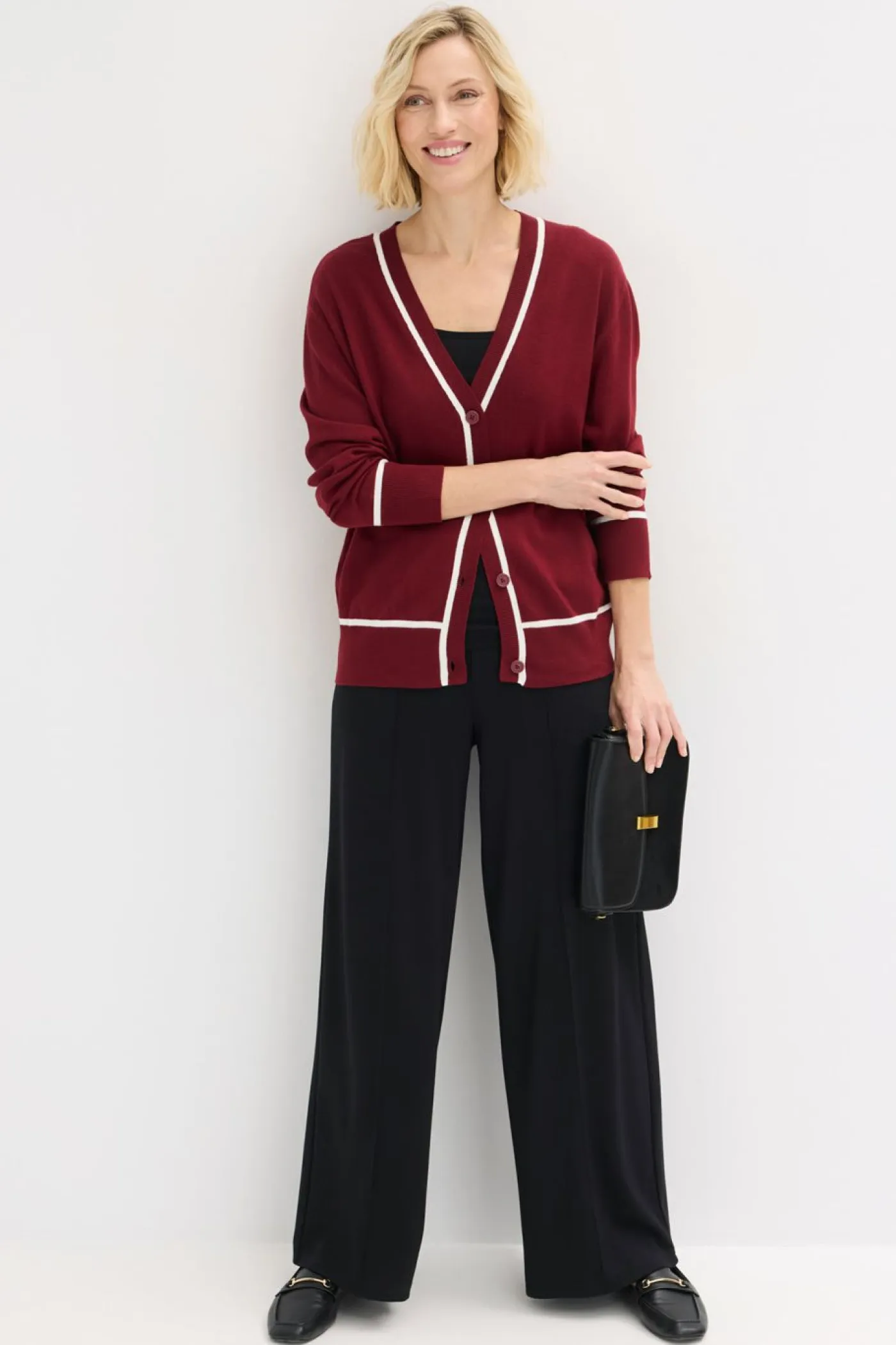 bonprix bonprix Jerséis|Ropa De Punto>Cárdigan con cuello en V rojo rubí-blanco lana