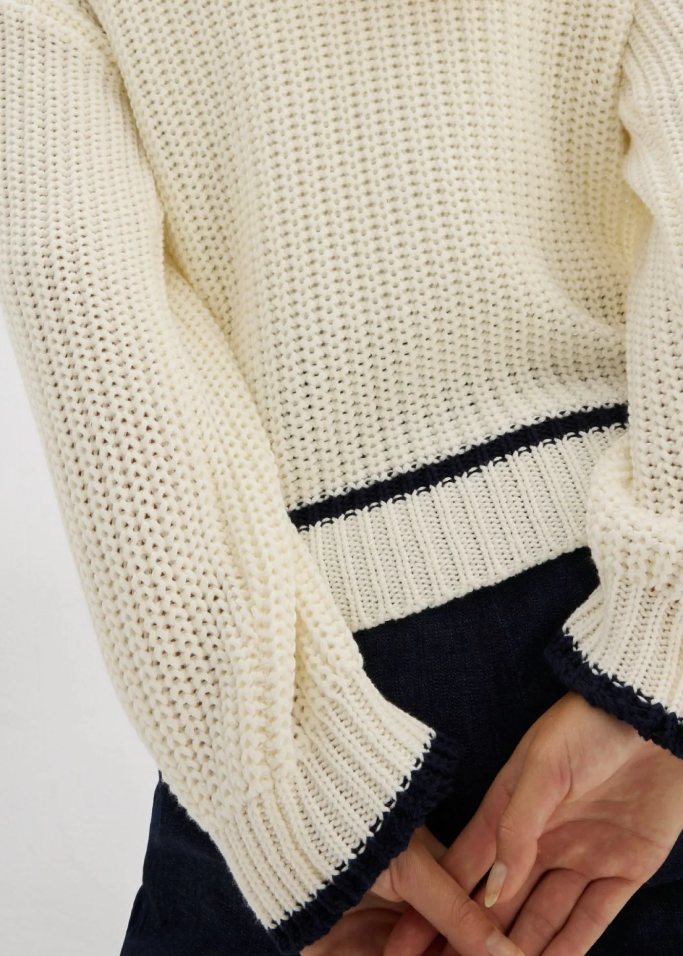 bonprix bonprix Jerséis|Ropa De Punto>Cárdigan de punto grueso de mezcla de algodón Blanco lana/azul marino