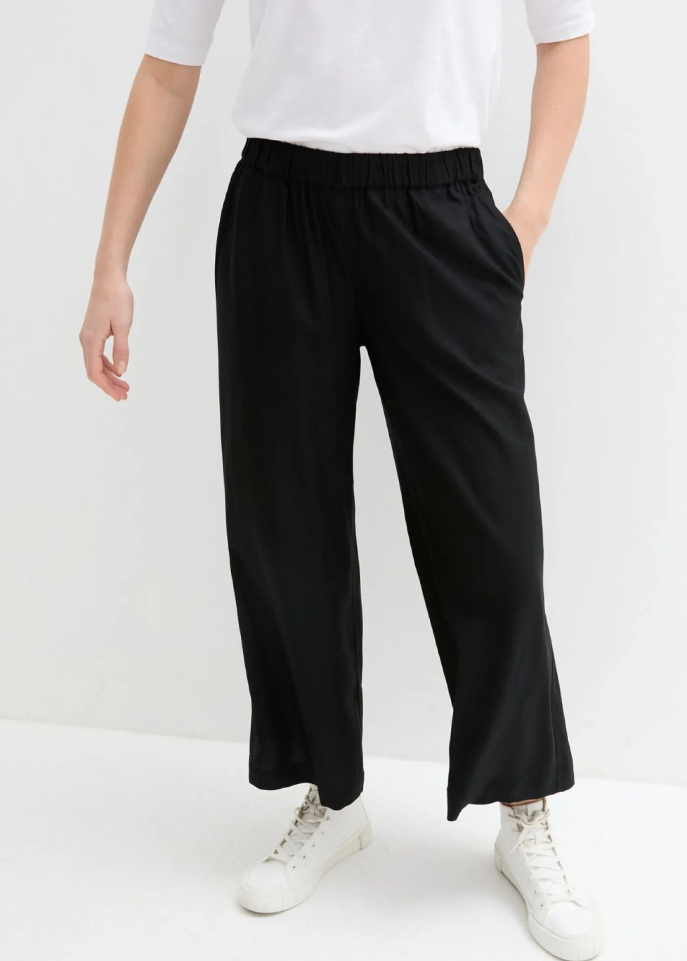 bonprix bonprix Pantalones>Culotte ancho de viscosa sostenible Negro